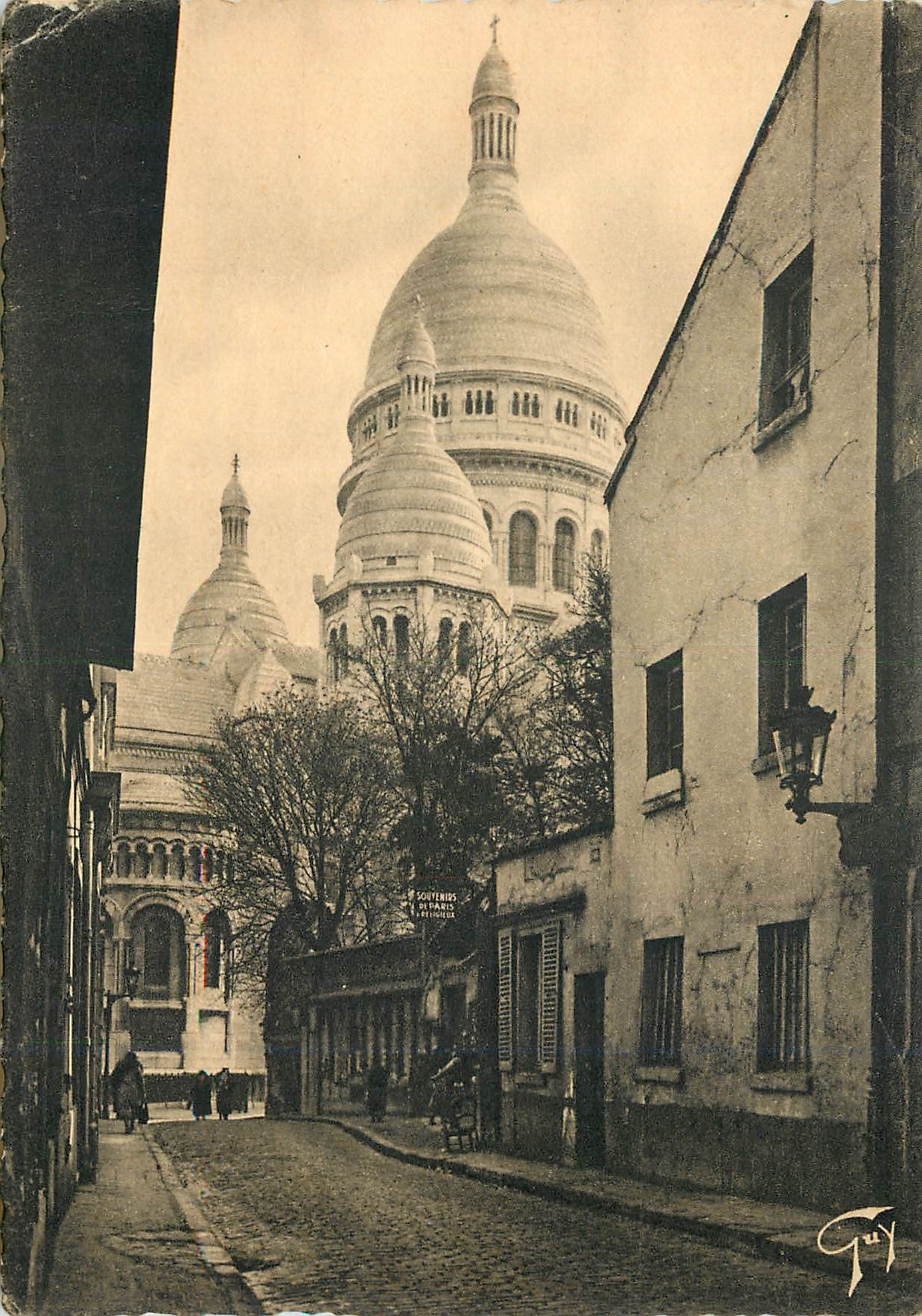 CPM Paris Le vieux Montmartre 