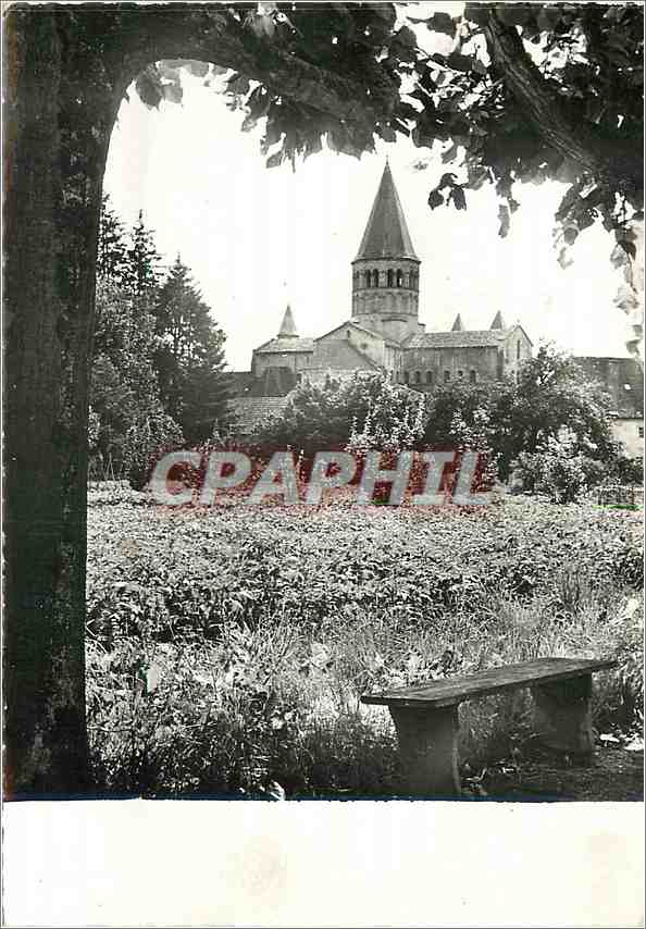 CPM Paray le Monial Saone et Loire Basilique du Sacre Coeur vu du Jardin du Monastere de la Visitati