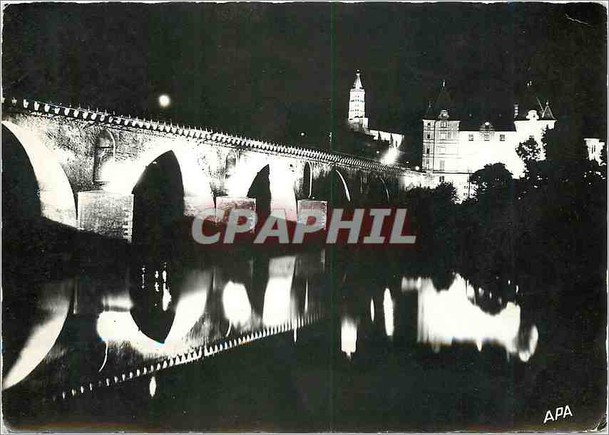 CPM Montauban Tarn et Garonne Le Pont Vieux Musee Ingres et l'Eglise Saint Jacques Vue de nuit 