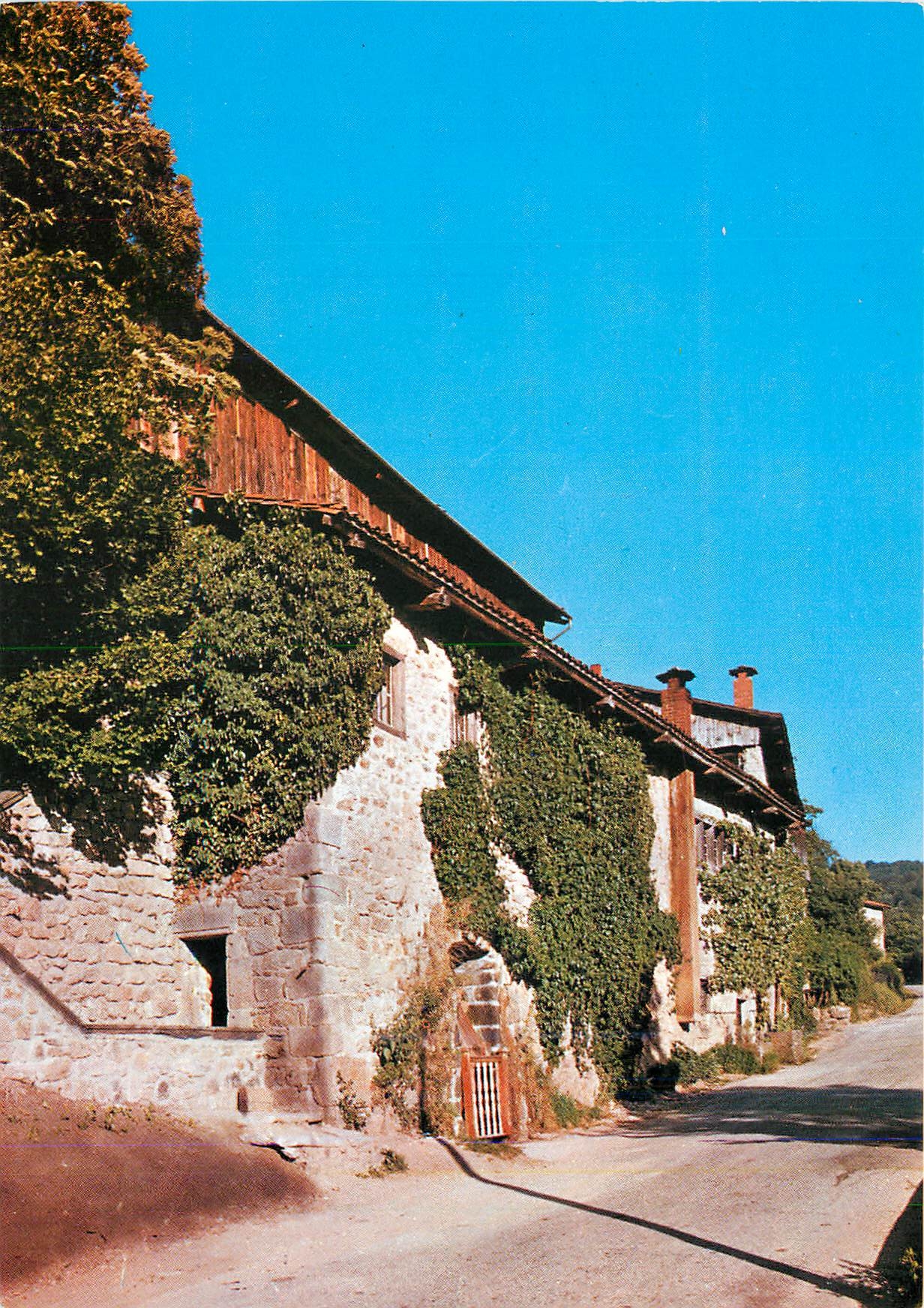 Mühle Richard de Bas — Fassade der Mühle Richard — Historisches Papiermuseum, Ambert (P.-de-D.)