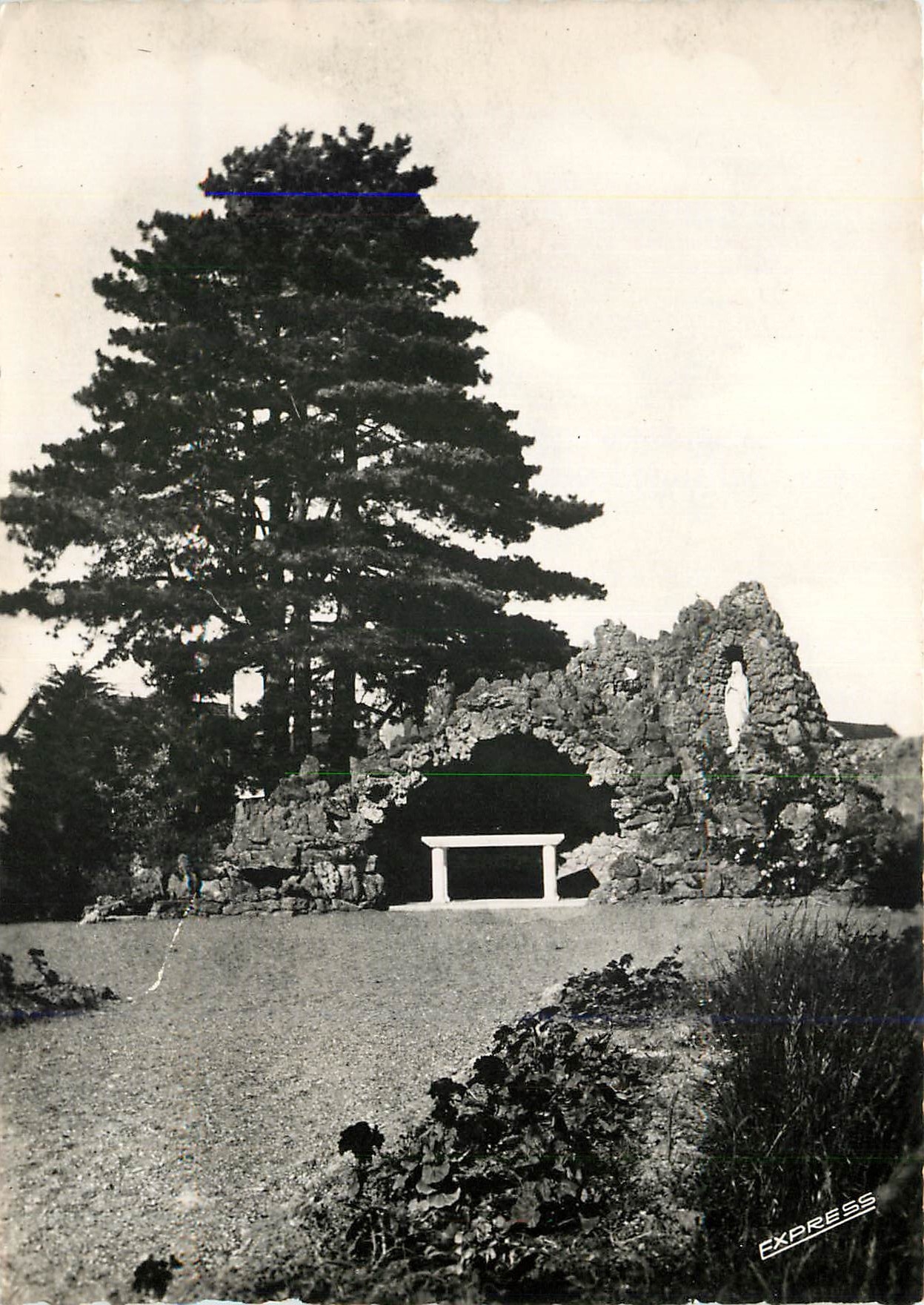 CPM La Pommeraye M et L Communaute de la Providence La Grotte de Lourdes 