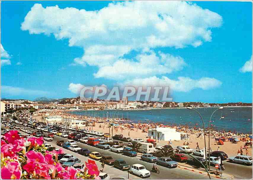 CPM Frejus Plage La Plage au fond St Raphael 