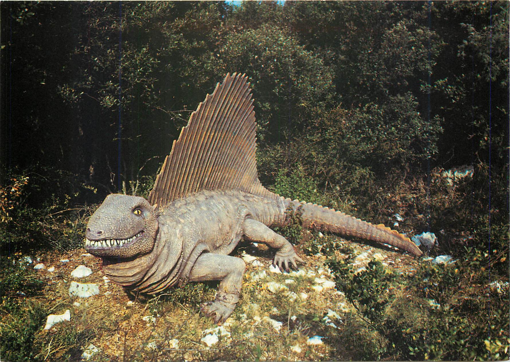 CPM Zoo Prehistorique de Marzal Gorges de l'Ardeche Dimetrodon Dinosaure