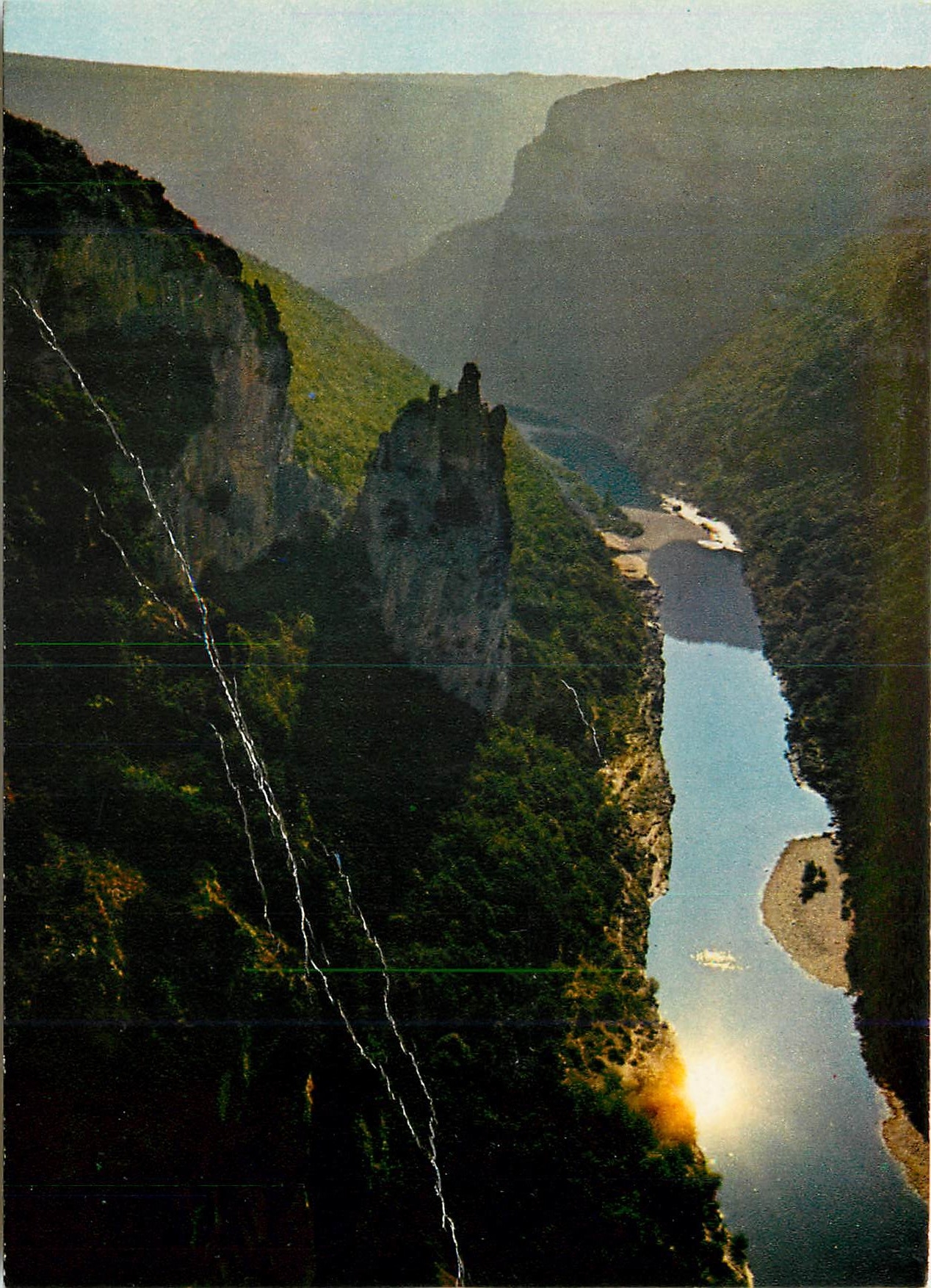 Gorges de l'Ardèche — Coucher de soleil sur la Cathédrale — éditions de France