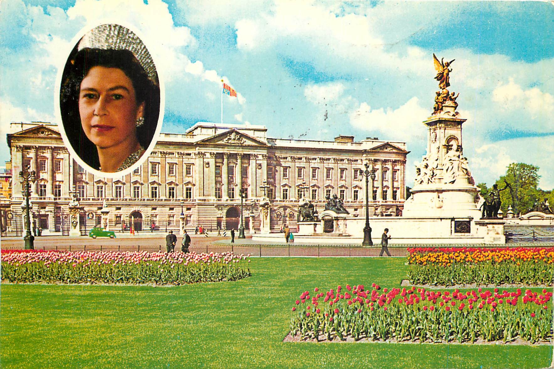 CPM Buckingham Palace London Elizabeth I