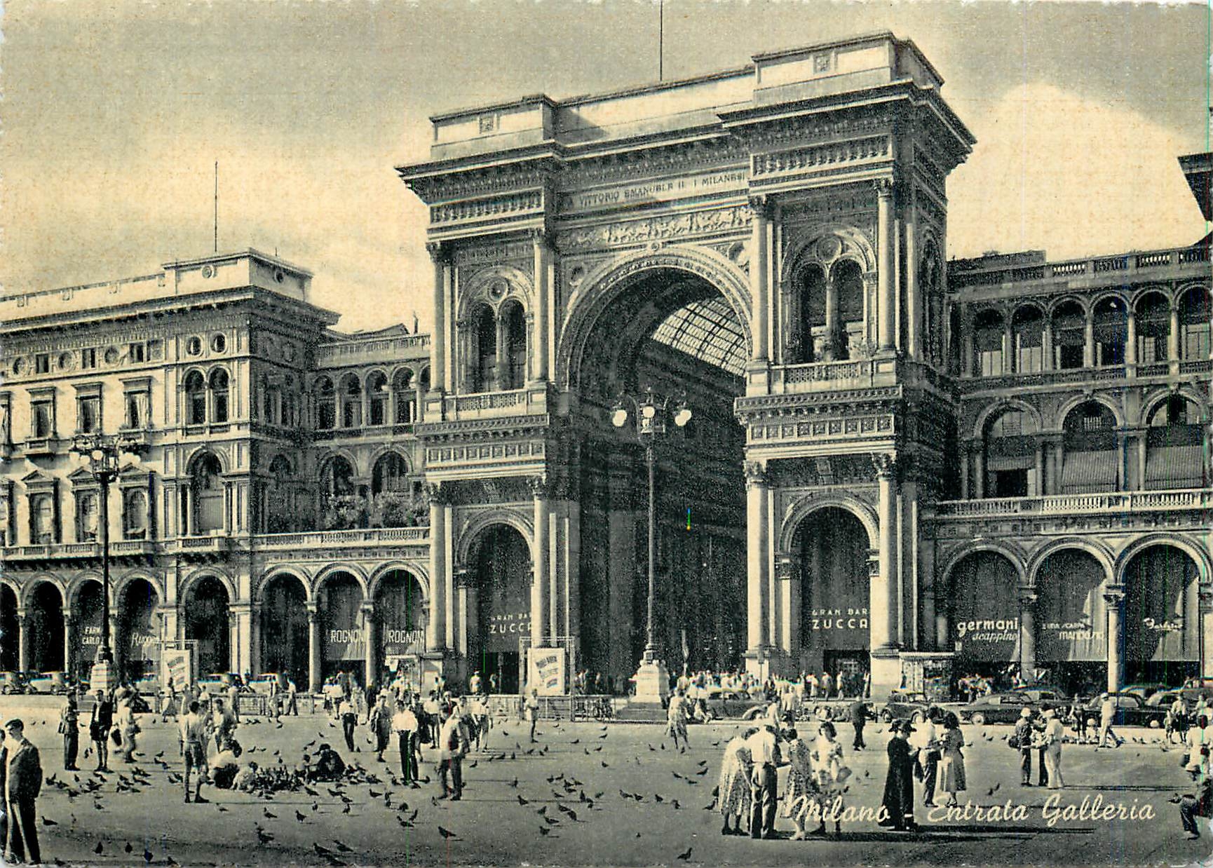 CPM Milano Facade de la Galerie Victor Emanuel 