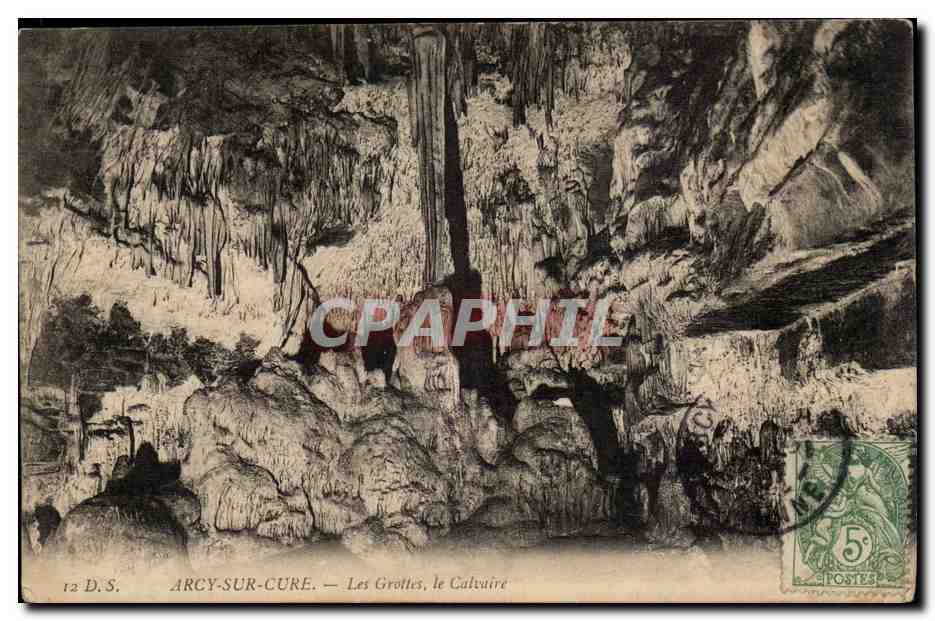 Arcy-sur-Cure — Les Grottes, le Calvaire