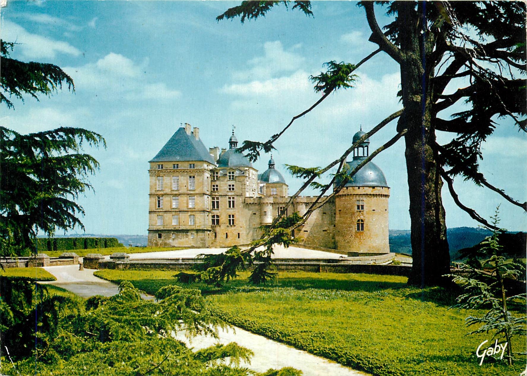 Schloss Hautefort — Gebäude des 17. Jahrhunderts — Gaby Color