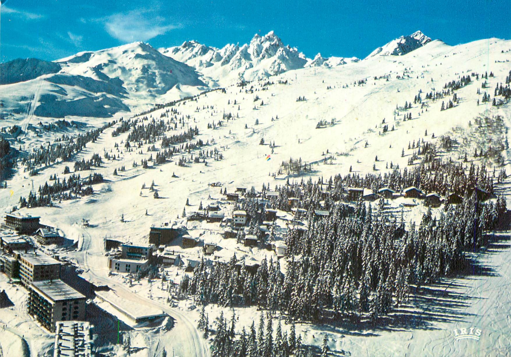 CPM En Haute Maurienne (Savoie) Les pistes de la Loze La Vizelle et la Croix des Verdons