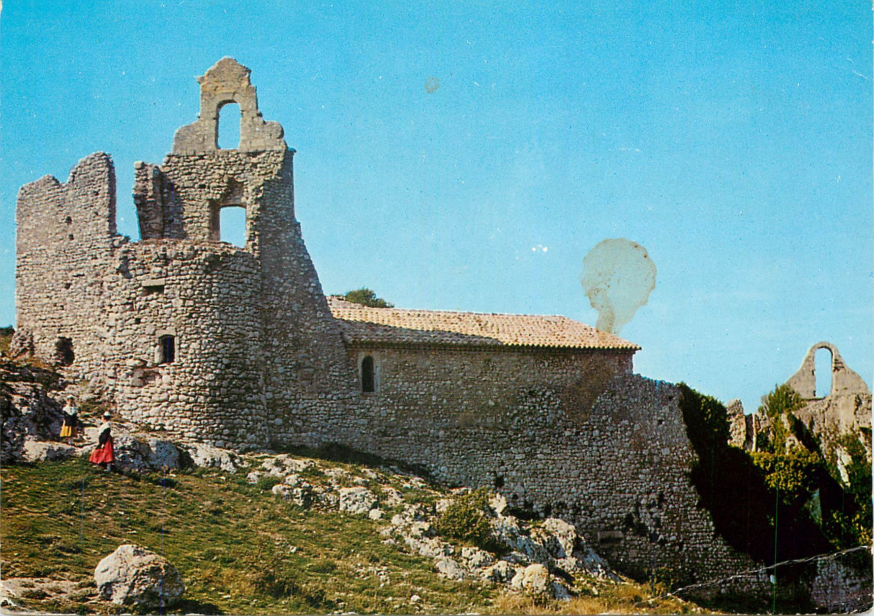 CPM Les Belles Images de Provence Vieille Chapelle a Eygalieres (Bouches du Rhone)