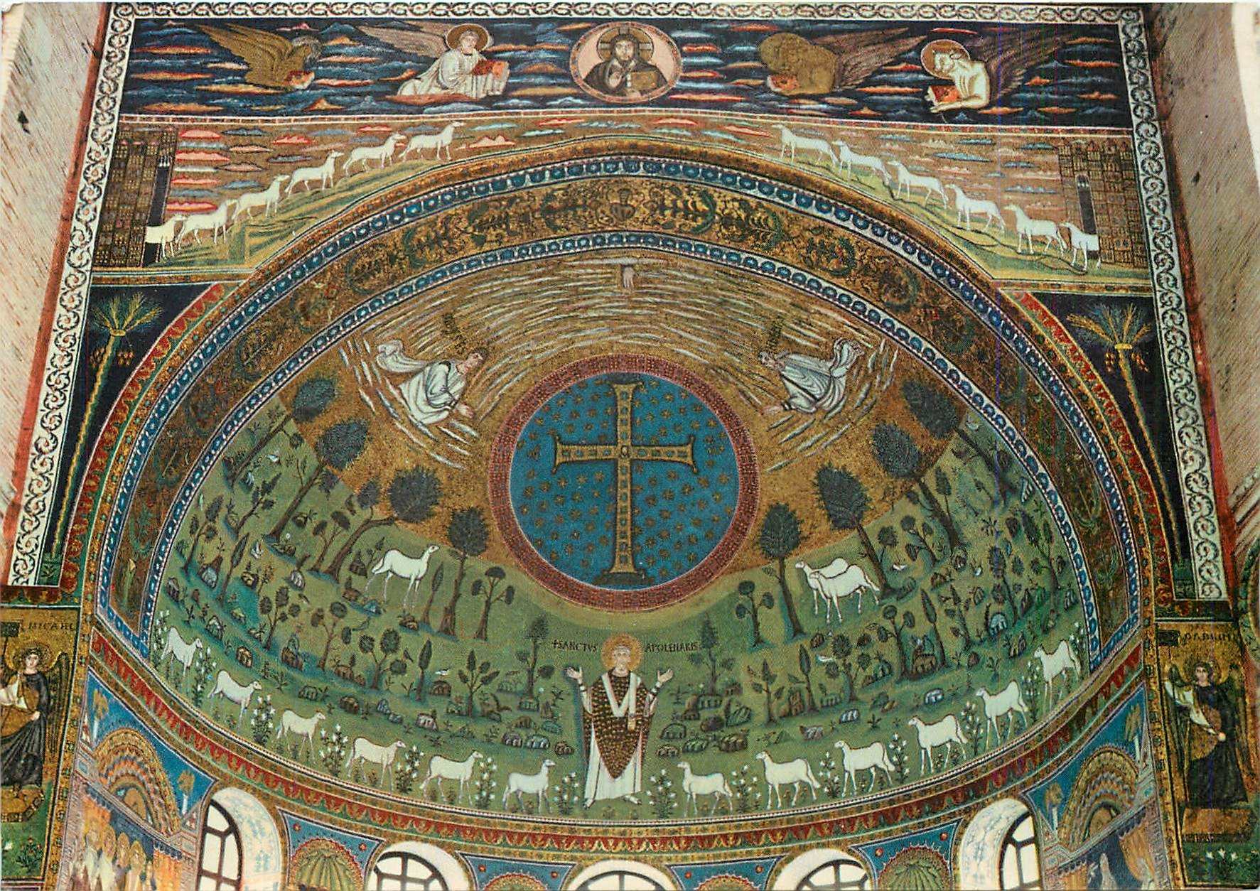 CPM Ravenna Basilique de S Apollinaire au classe (VI s) contre de l'Abside