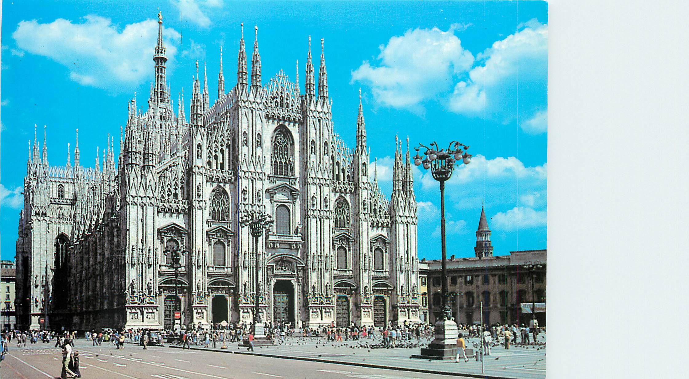 CPM Milano Place de la Cathedrale