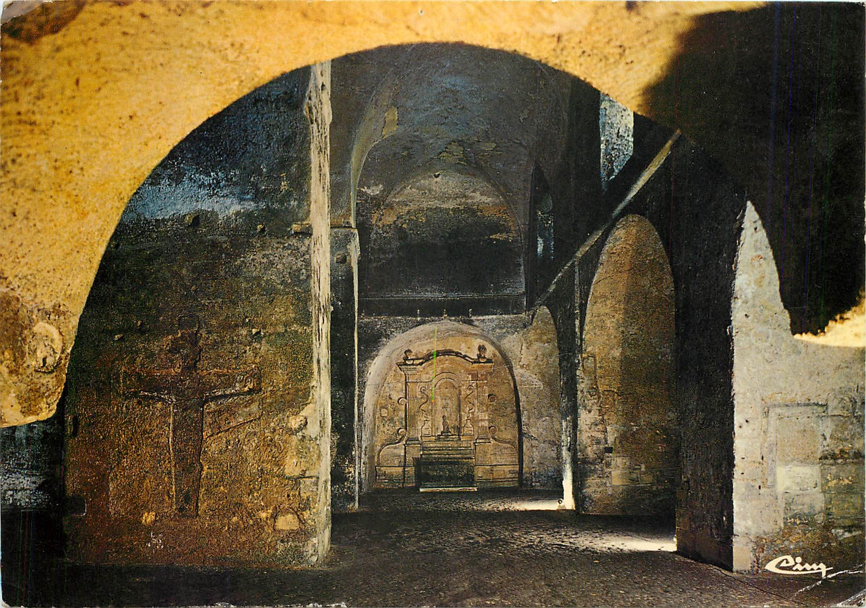 CPM Saint Emilion (Gironde) Interieur de l'Eglise Monolithe (Fin du XIe s debut du XVIe s)