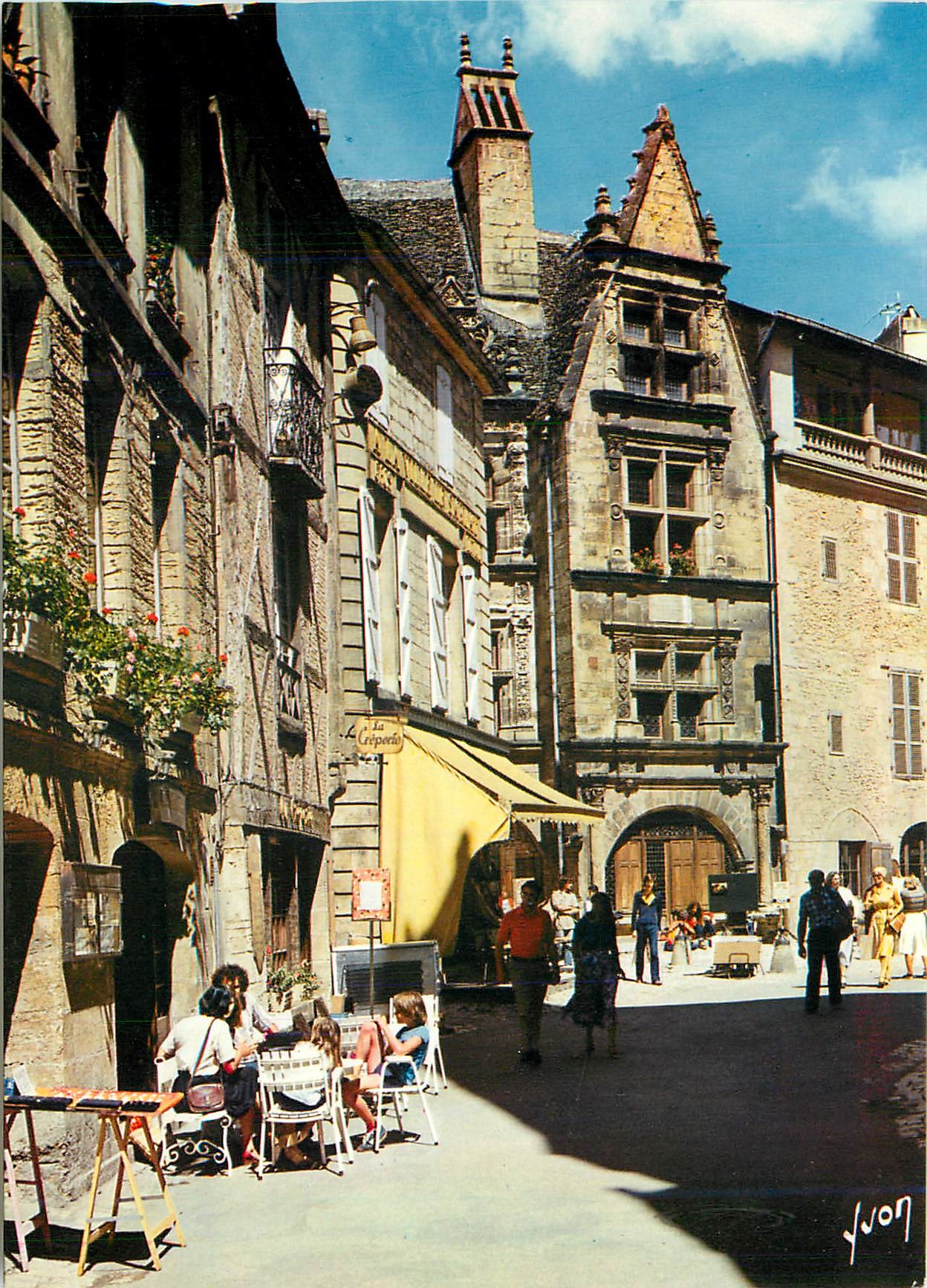 Sarlat-la-Canéda — Vue sur la maison natale d’Étienne de la Boétie — Édition Yvon