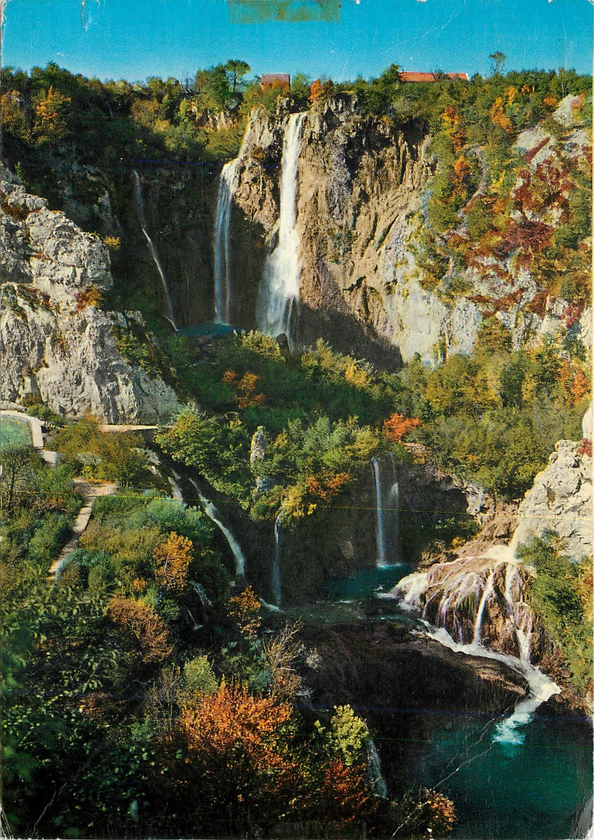 Plitvice Lakes — cascades et forêts d'automne — éditeur Knittger, n° 1018/2
