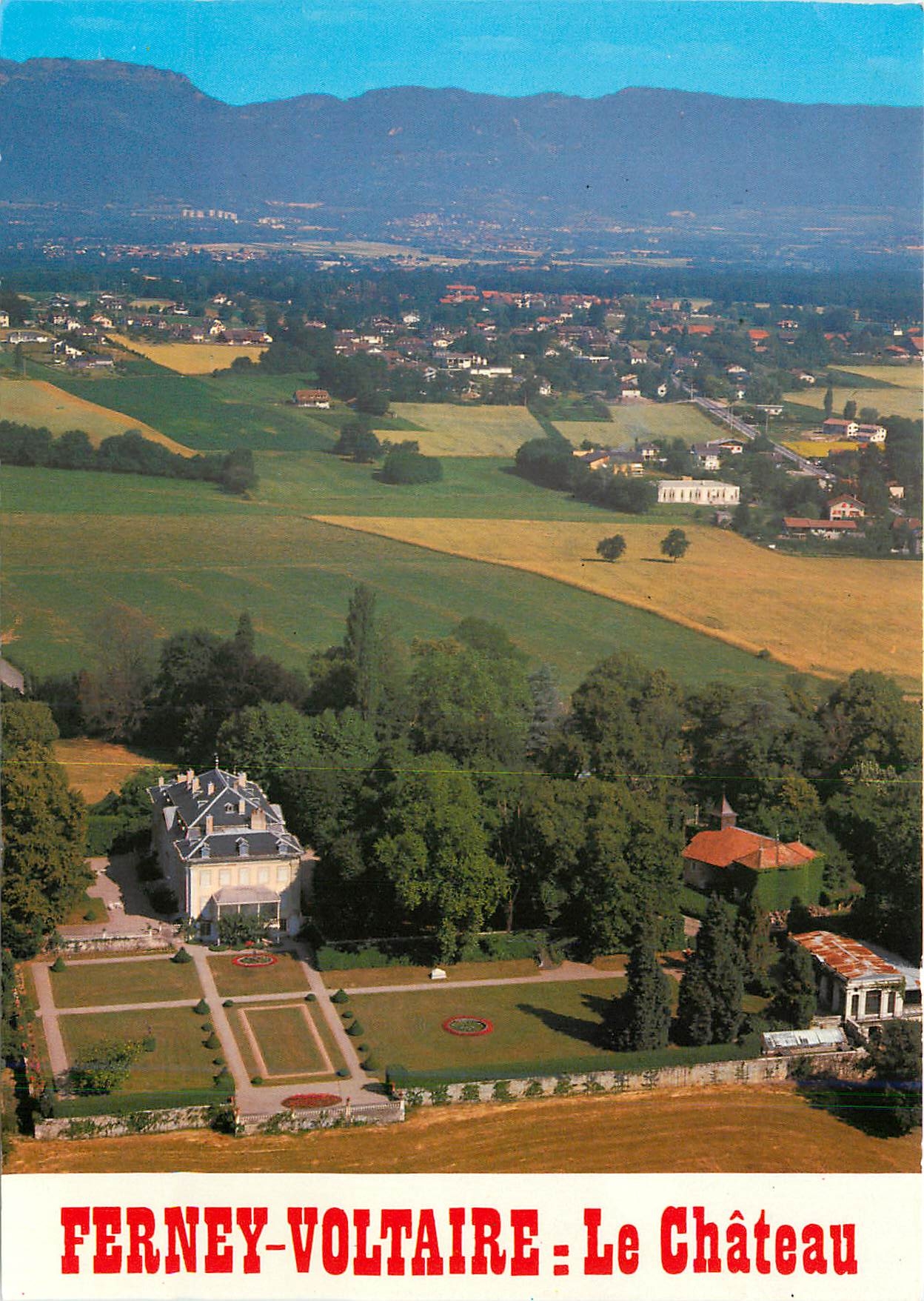 CPM Ferney Voltaire (Ain) Alt 436 m le chateau et les Monts Jura