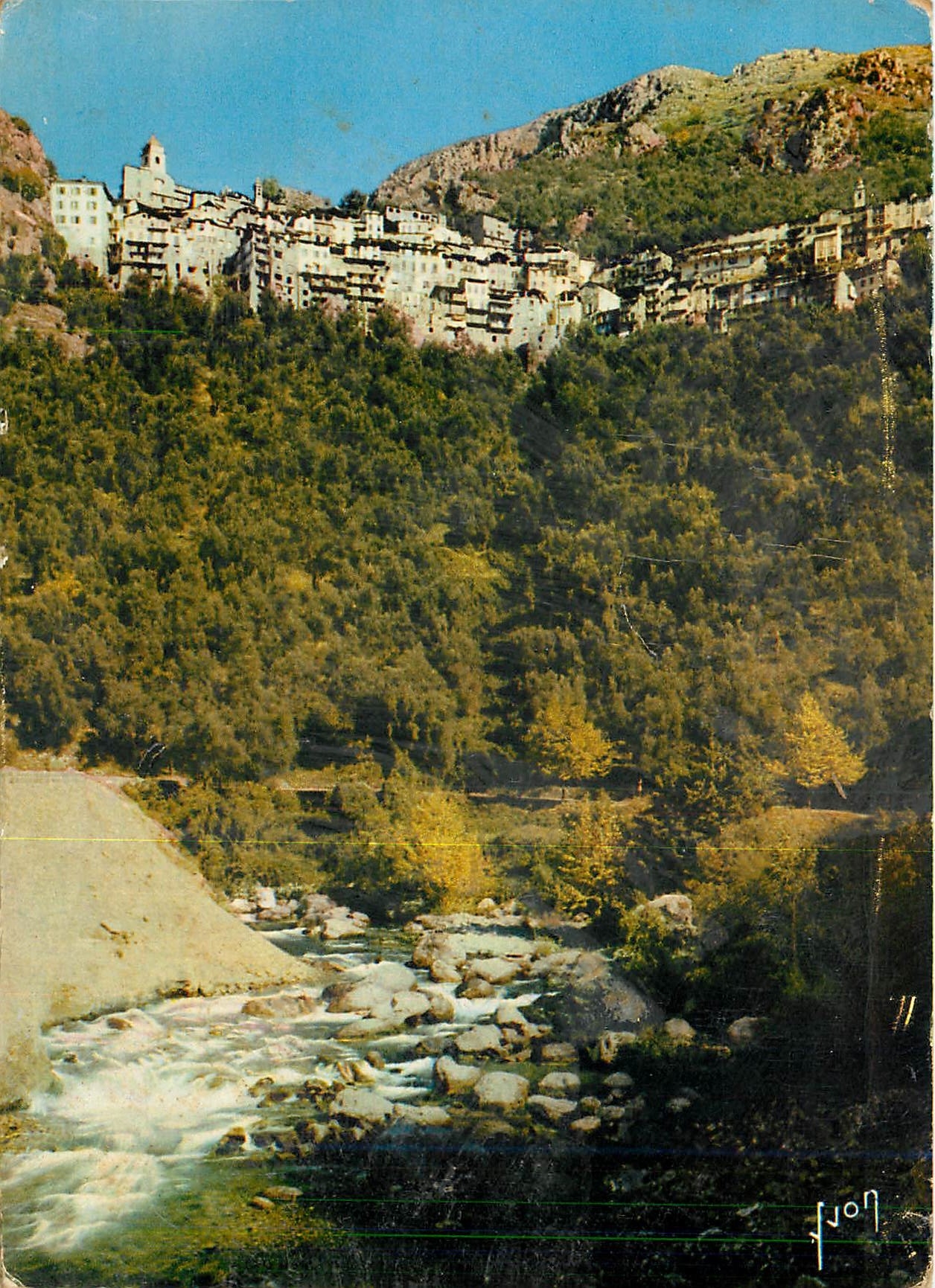 CPM La Cote d'Azur miracle de la nature Saorge (Alpes Maritimes) Village dominant la Roya dans unsit