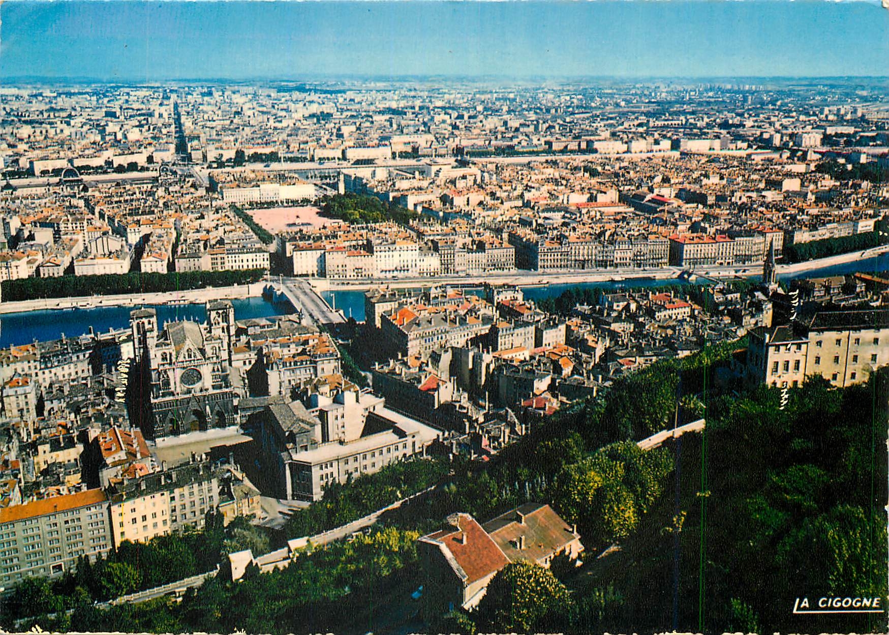 Lyon — Vue générale prise de Fourvière — La Cigogne