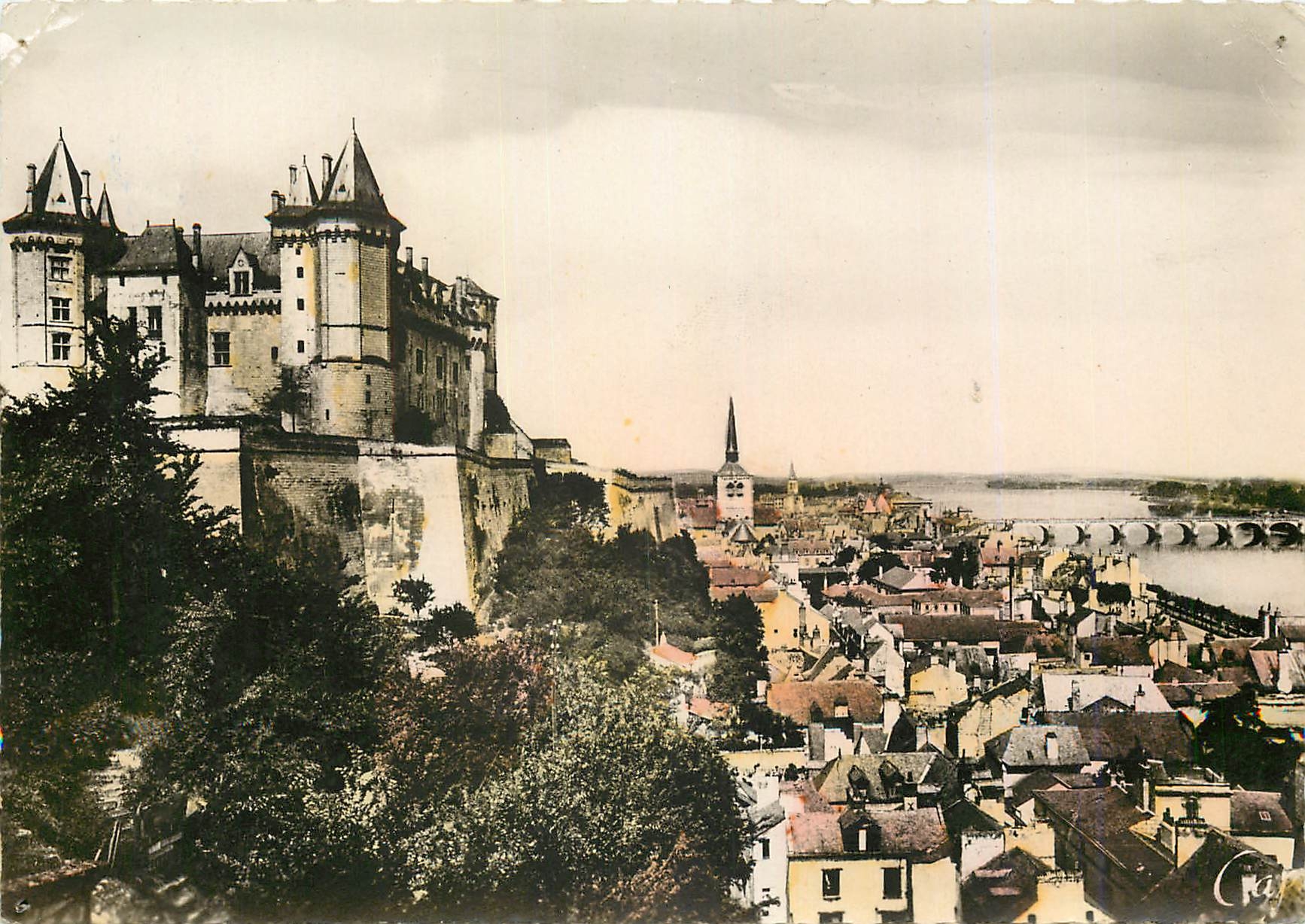 CPM Vizille Le chateau et l'Etang aux truites
