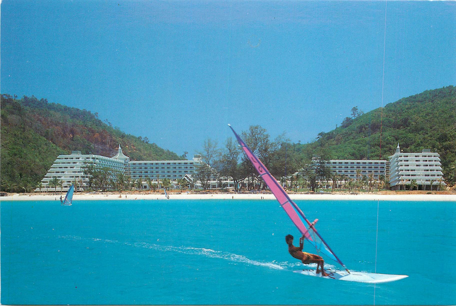 CPM Meridien Phuket at Relax Bay Planche a voile