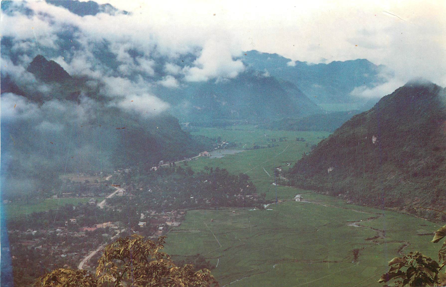 CPM Canh thung Khe Mai Chau paysage de Thung Khe Mai chau