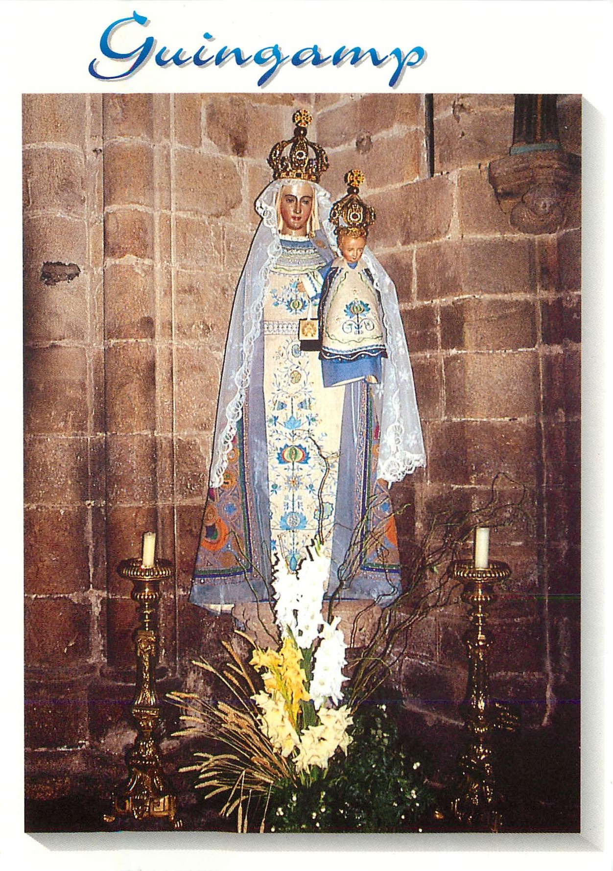 CPM Guigamp (C du N) Basilique N D de Bon de Secours