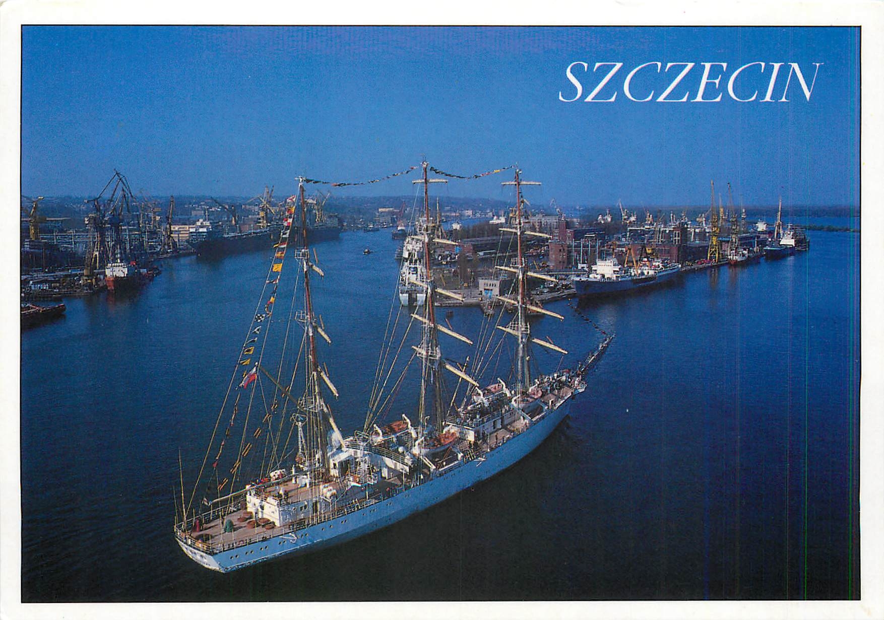 Szczecin — Port avec un voilier — Pan Dragon