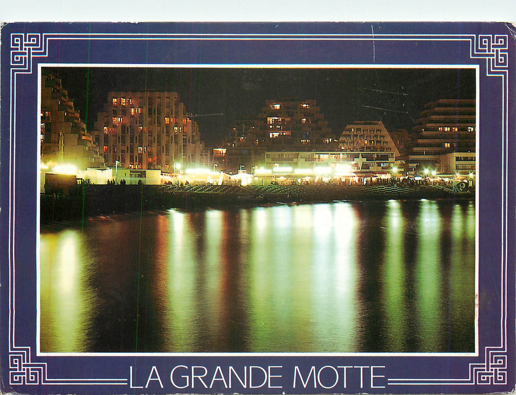 CPM La Grande Motte (Herault) Reflets sur la Plage des epis