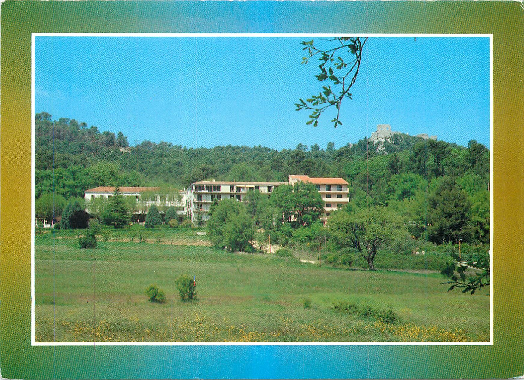 CPM Nans les Pins Petit village provencal au pied de la Sainte Baume