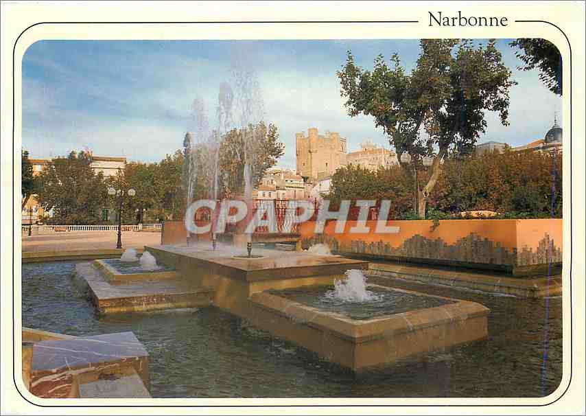 CPM Narbonne (Aude) Jets d'eau sur le Cours Mirabeau