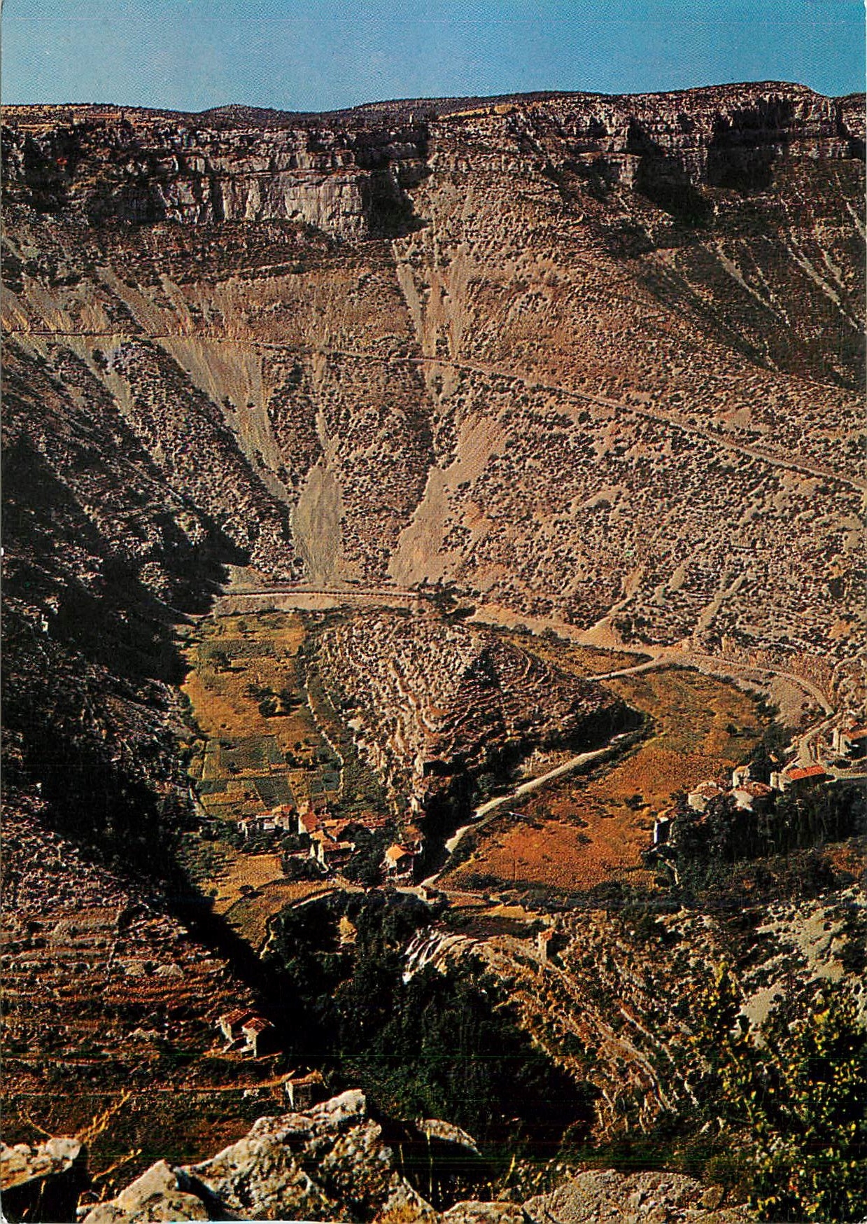 CPM Le Cirque de Navacelles (Gard) par Blandaspres du Vigan prof 325 m alt 700 m