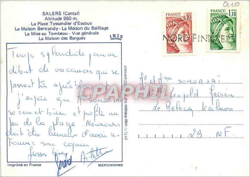 CPM Salers (Cantal) alt 950 m la Place Tyssandier d'Escous — Verso
