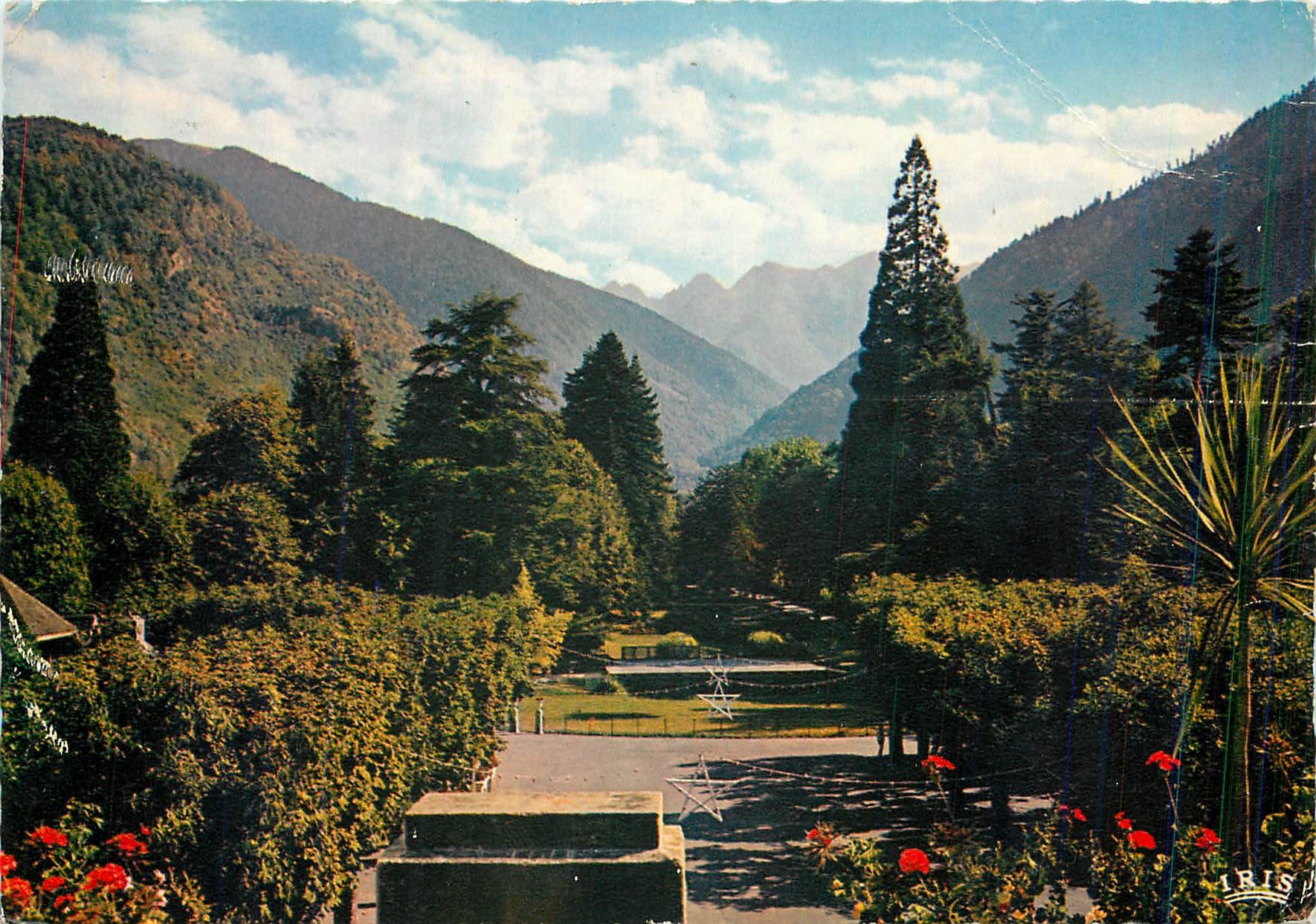 Luchon — Les Jardins du Casino et le Port de Vénusque — Éditions & Théâtre de Luchon