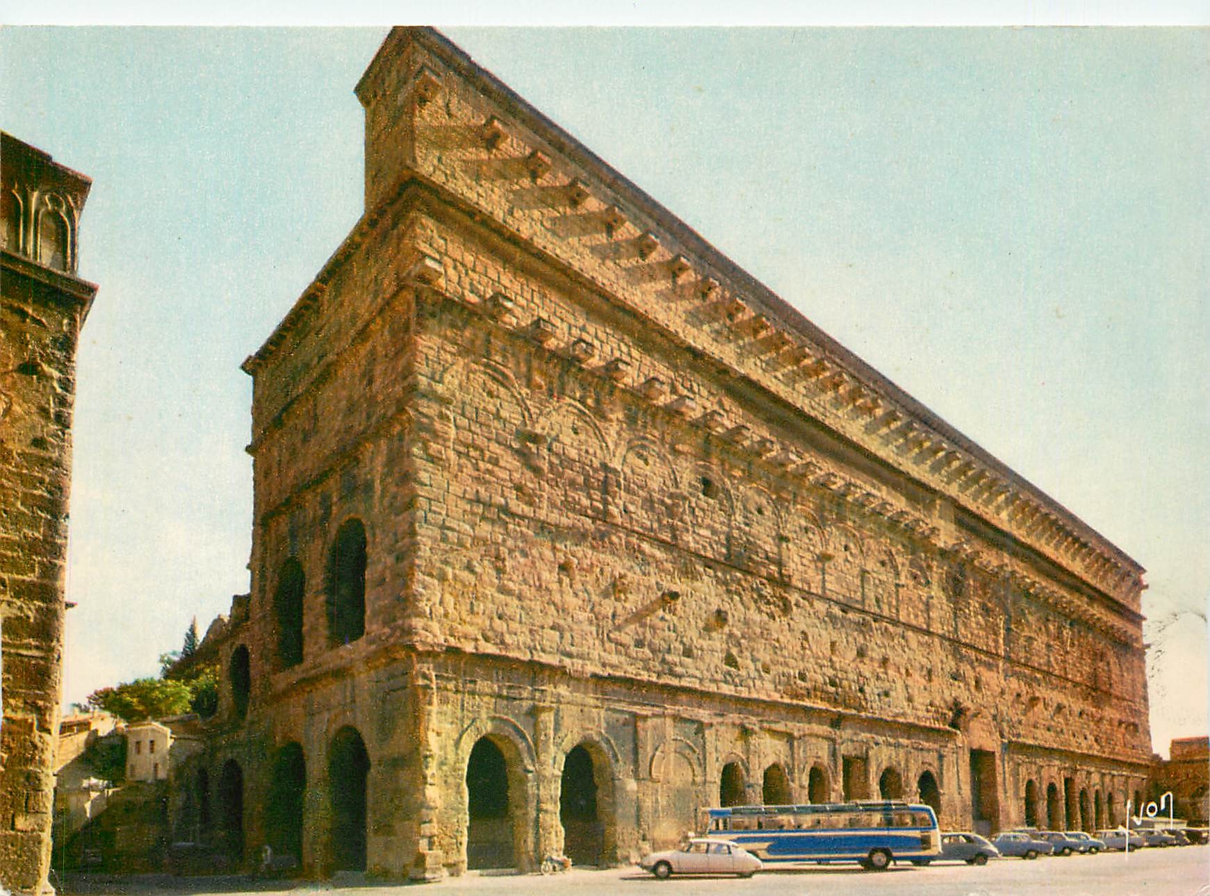 CPM Orange Vaucluse Le theatre antique construit sous Adrien