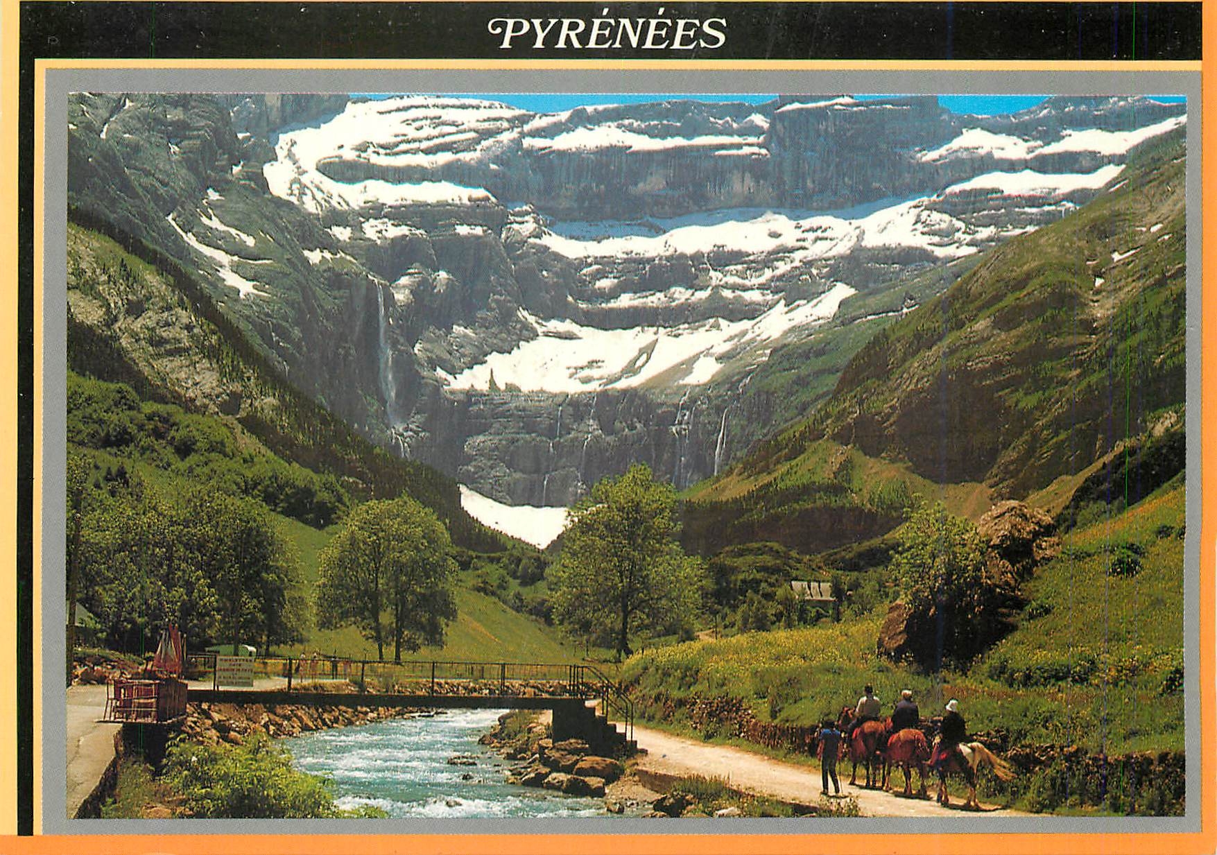 CPM J'aime les Pyrenees Gavarnie 1375 m le Cirque et le Gave