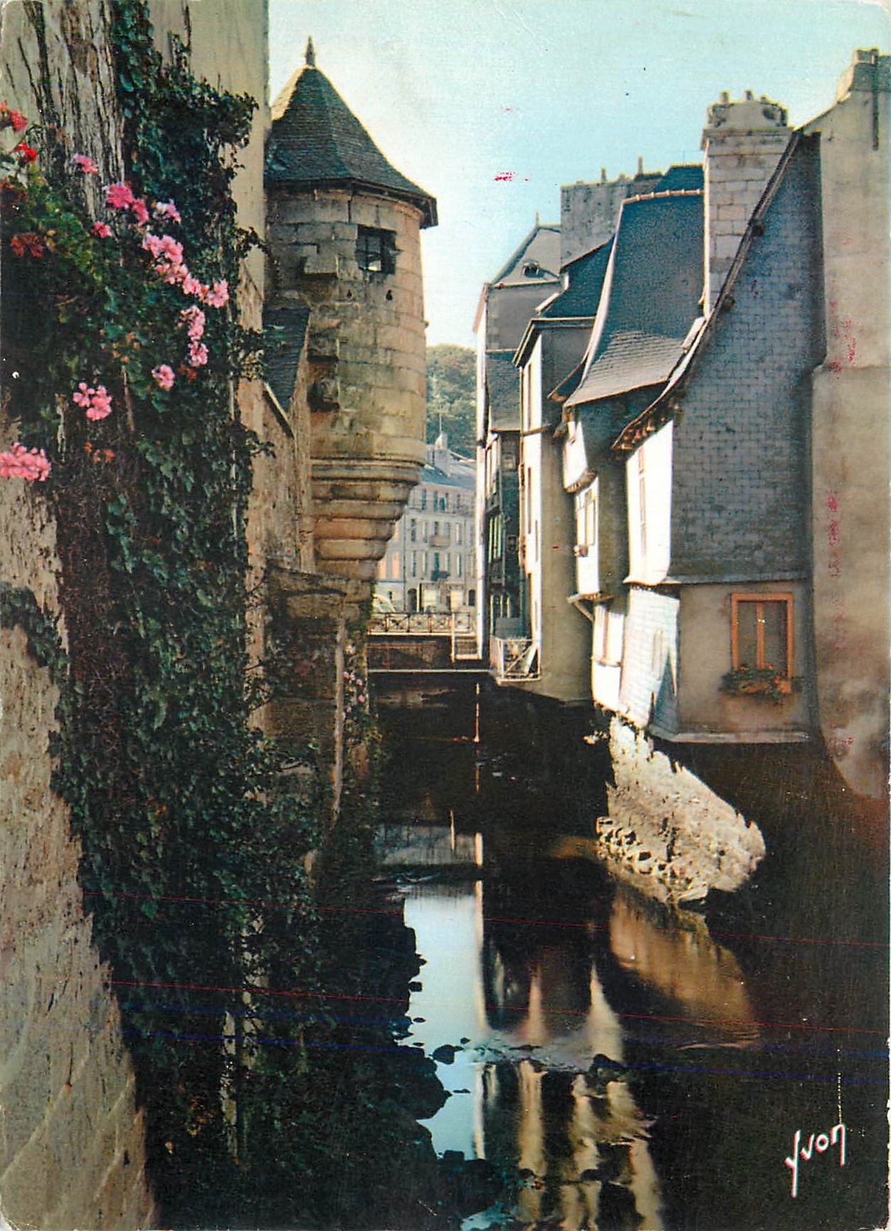 CPM Quimper (Finistere) Vieilles maisons sur le Steir