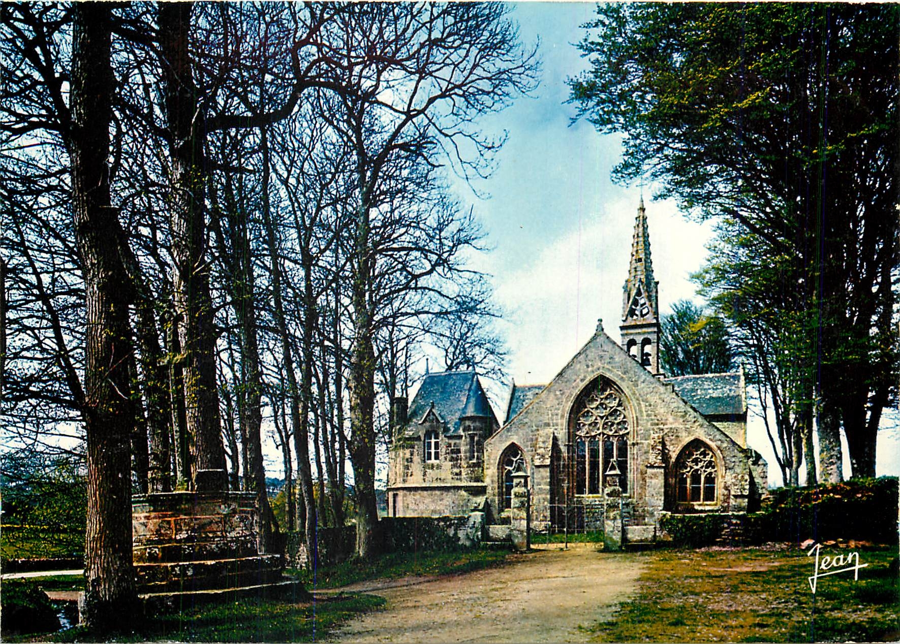 CPM La Bretagne Calvaire et chapelle de N D de Kerinec