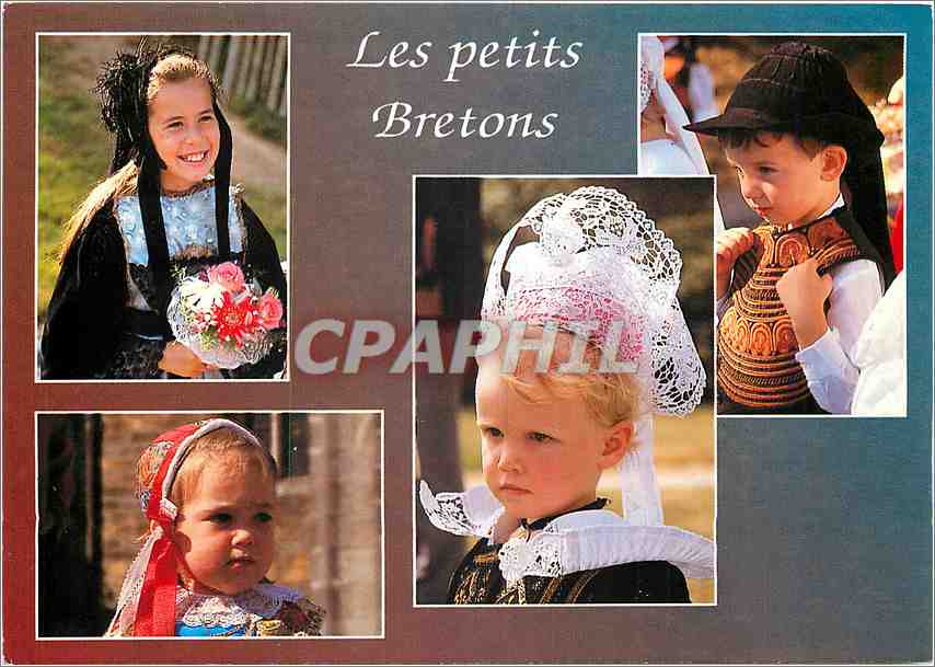 CPM La Bretagne en couleurs Jeunes en costume des pays bretons