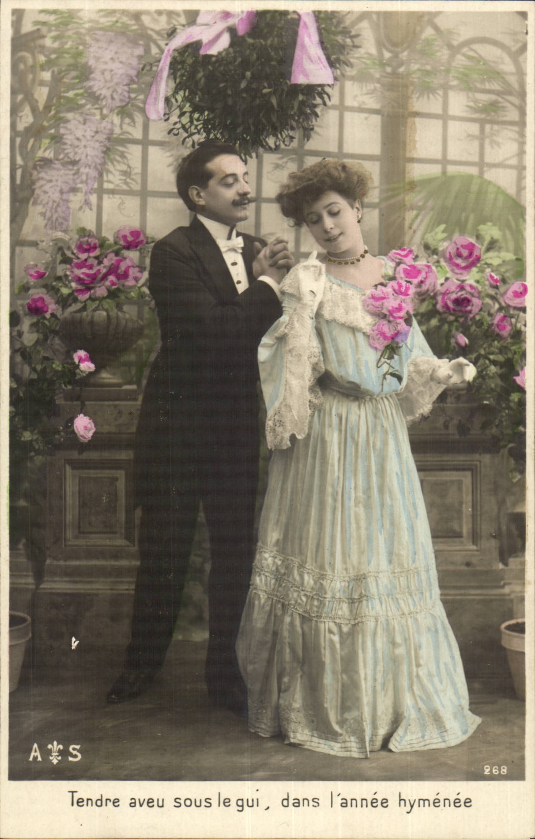 CPA Fantaisie Femme Couple