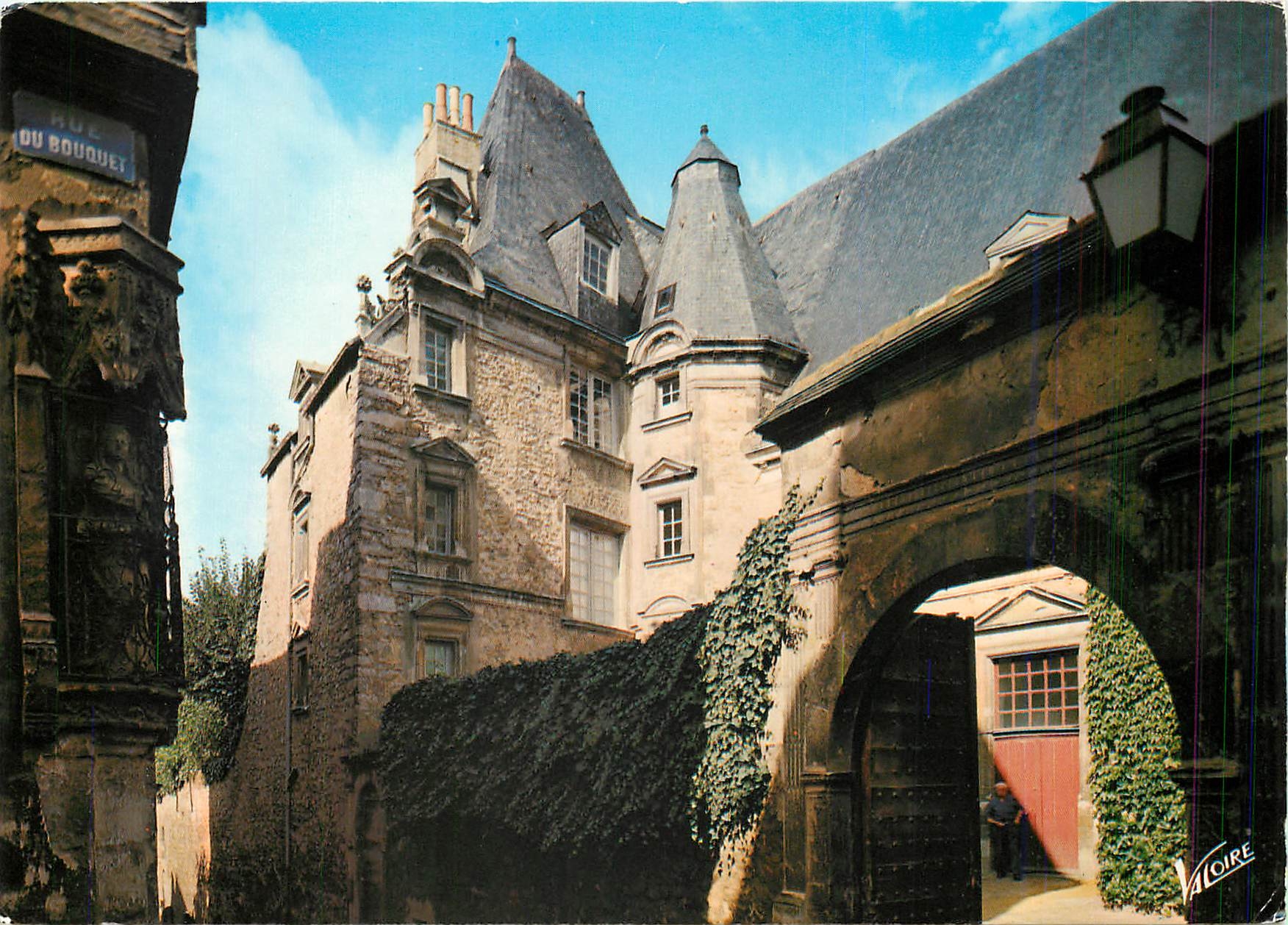 Hôtel de Vaux — fin XVIe siècle — Éditions Valoire, n° 24 501 A