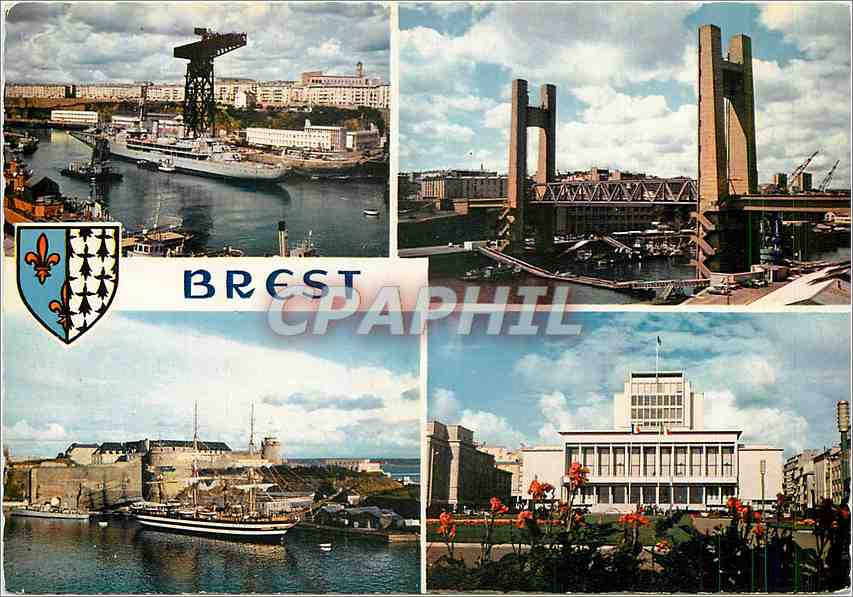 CPM Brest (Finistere) L'Arsenal le pont levant l'amiraute et l'hotel de ville