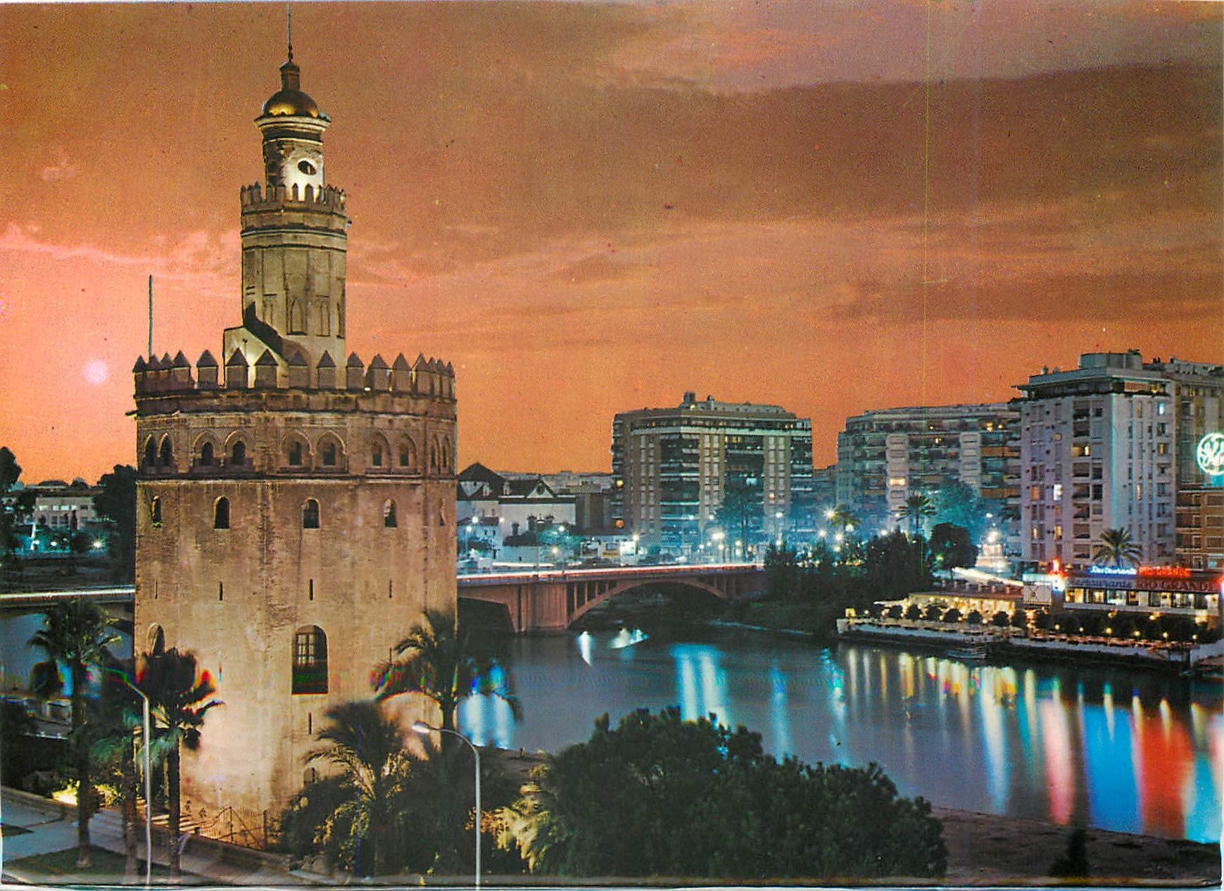 CPM Sevilla Torre del Oro rio Guadalguivir