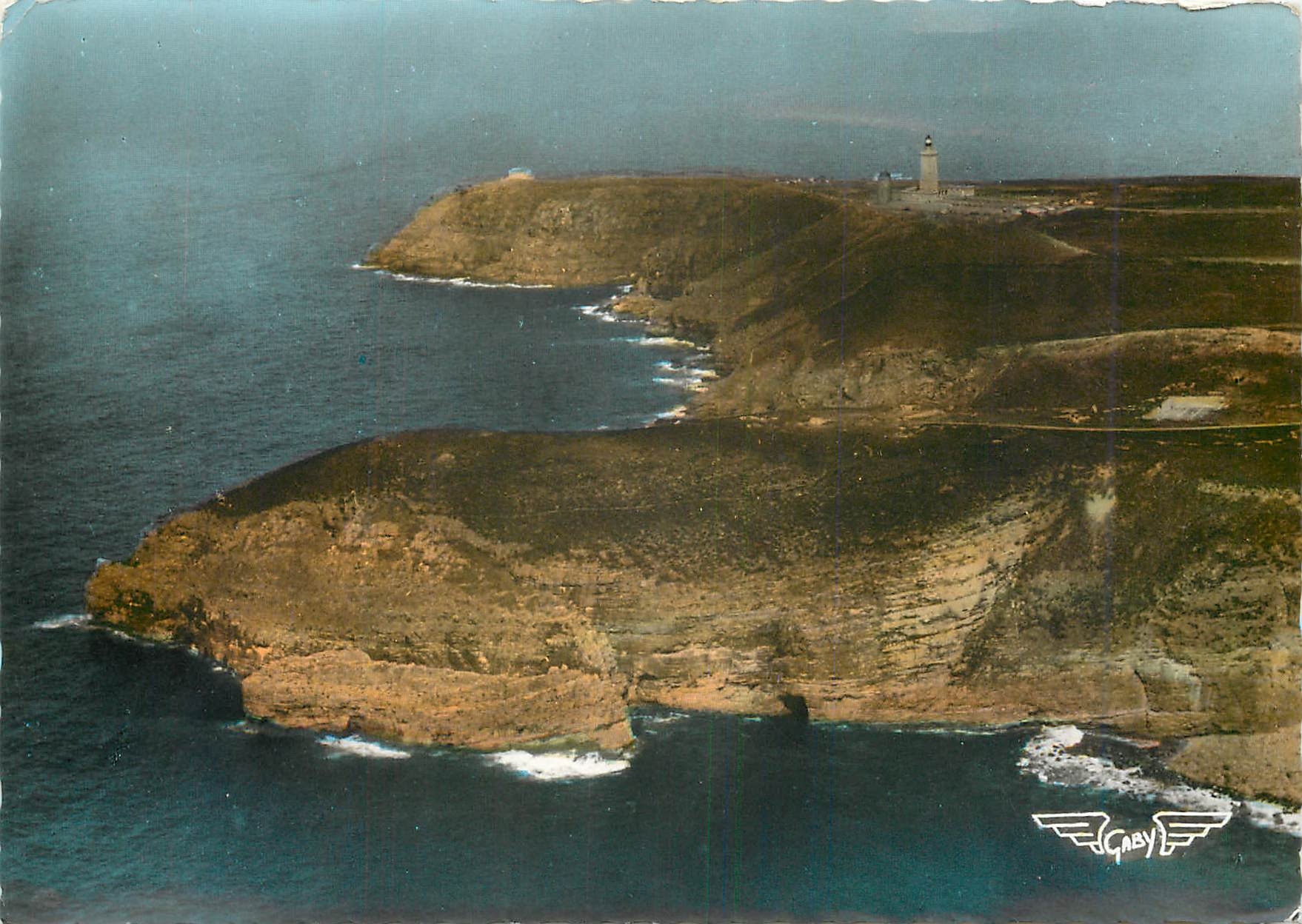 CPM Le Cap Frehel (Cote d'Armor) La Pointe extreme et le Phare
