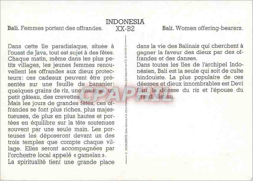 CPM Indonesie Bali Femmes portant des offrandes — Rückseite