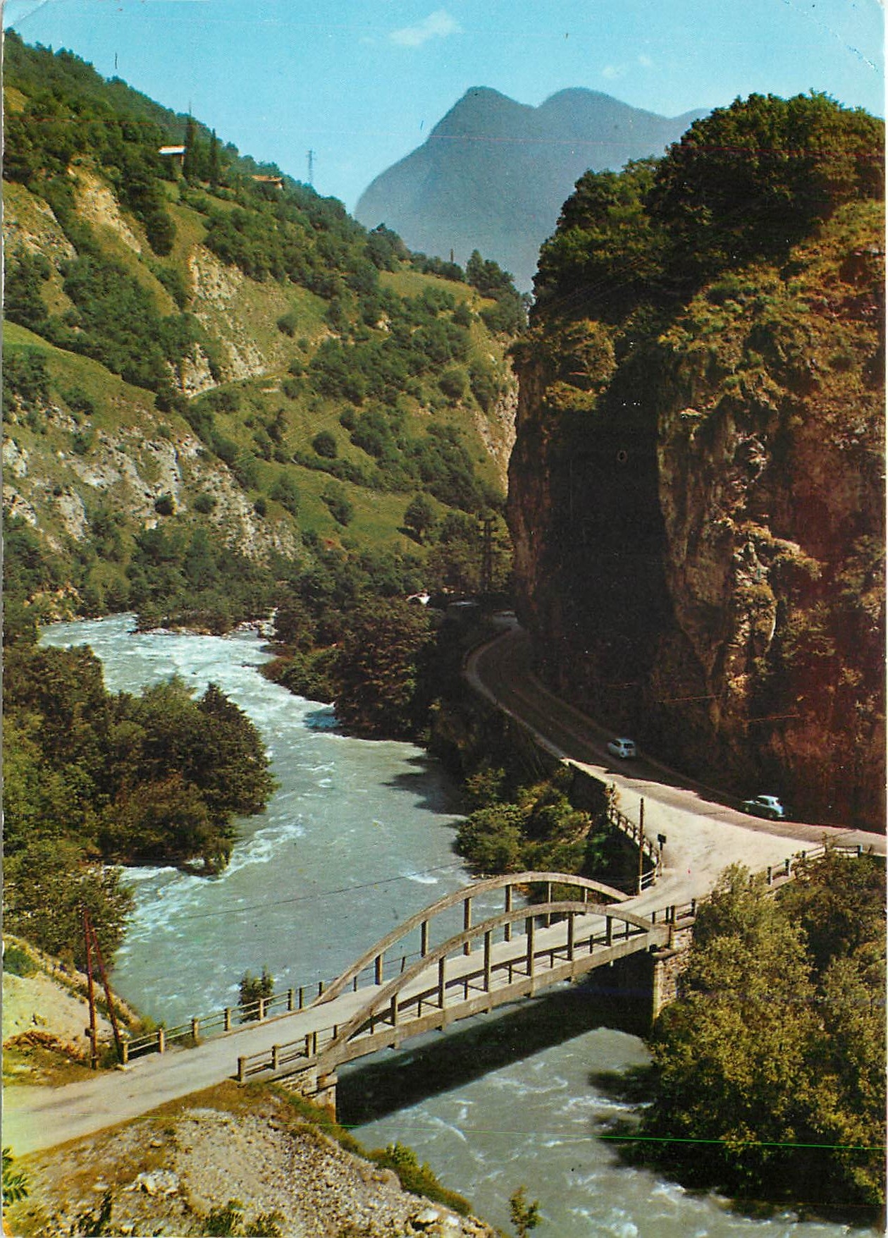 CPM En Tarentaise  Brides les Bains Moutiers (Savoie) Les gorges de la Rageat