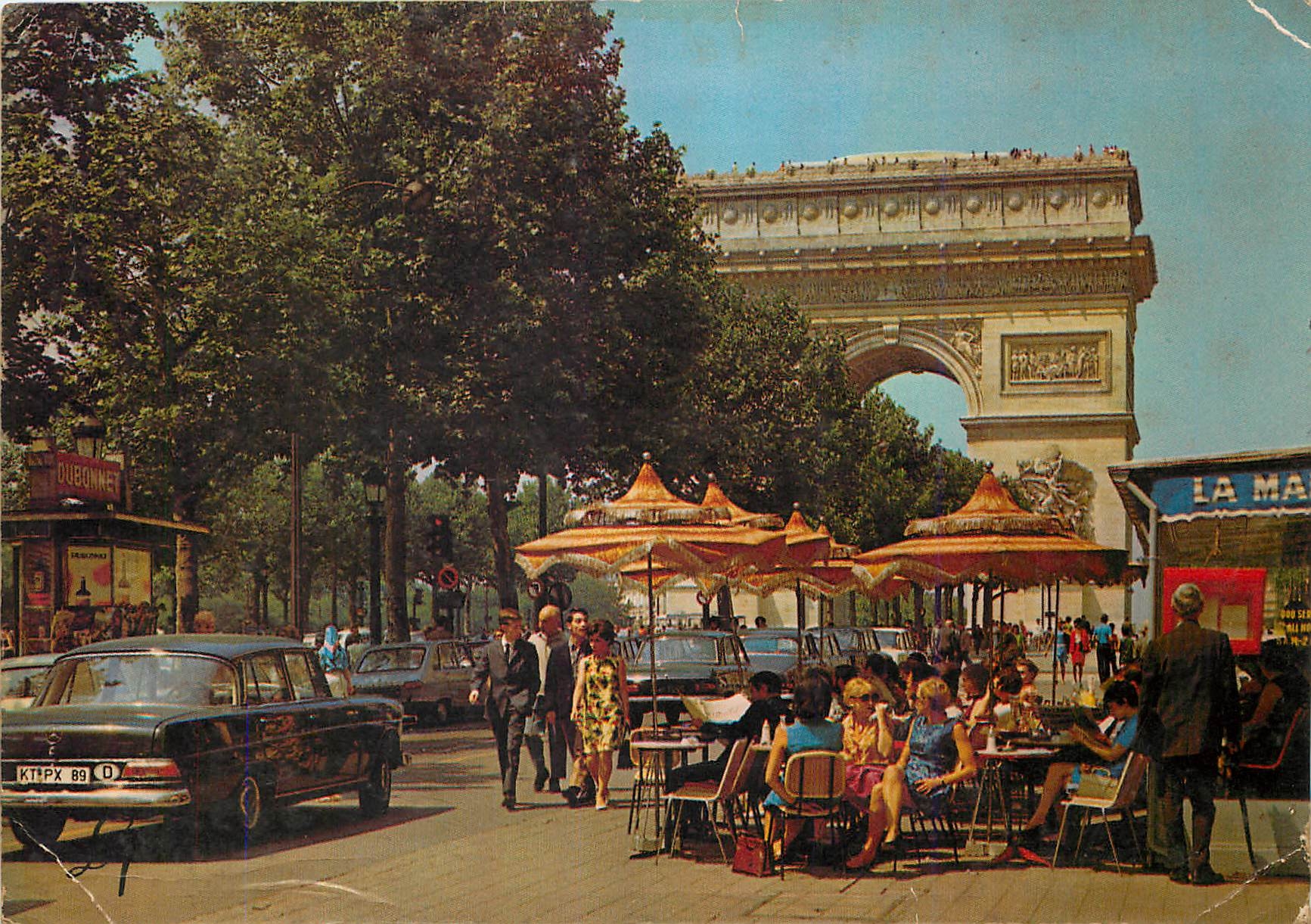 CPM Paris L'Arc de Triomphe