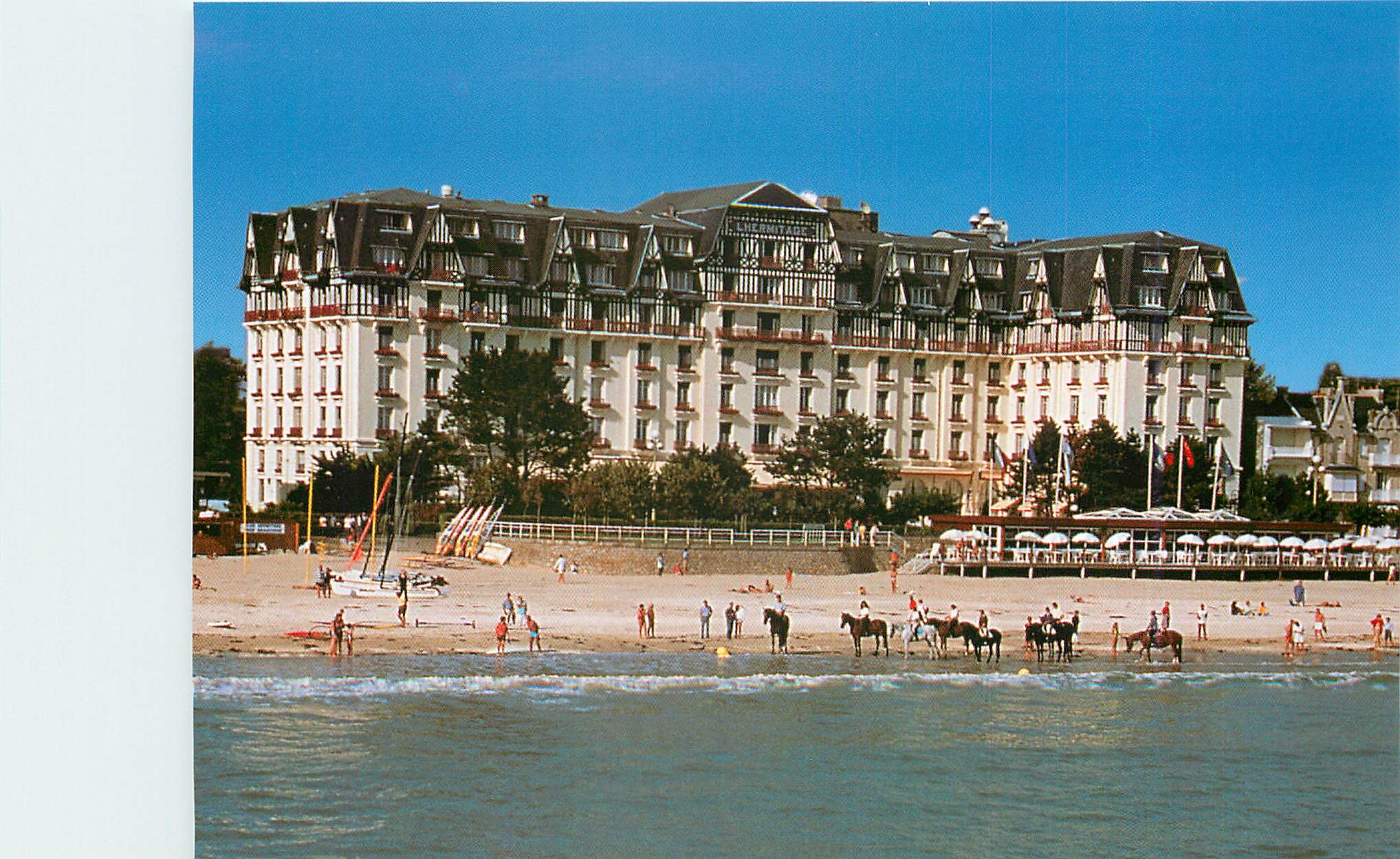 CPM Hotel Hermitage Barriere La Baule
