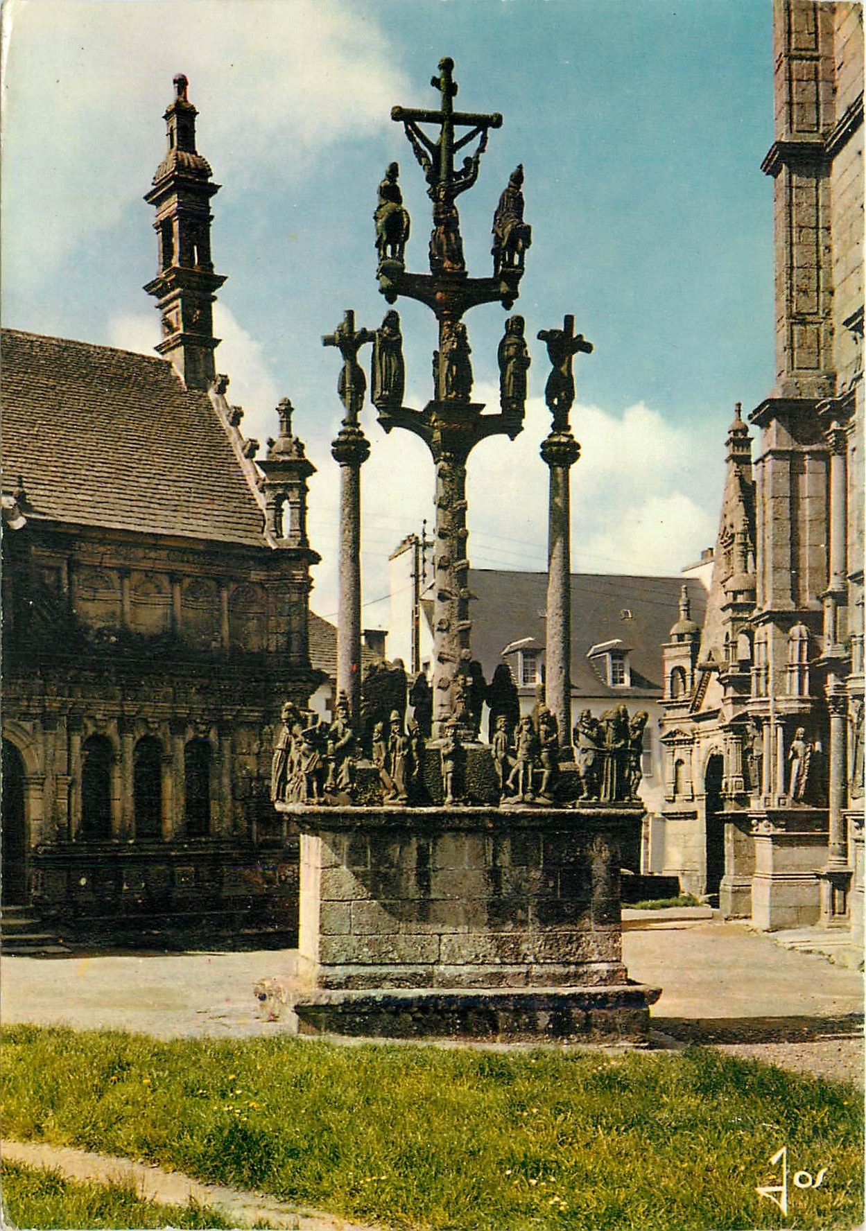 CPM La Bretagne en couleurs Saint Thegonnec (Nord Finistere) le calvaire et l'Ossuaire