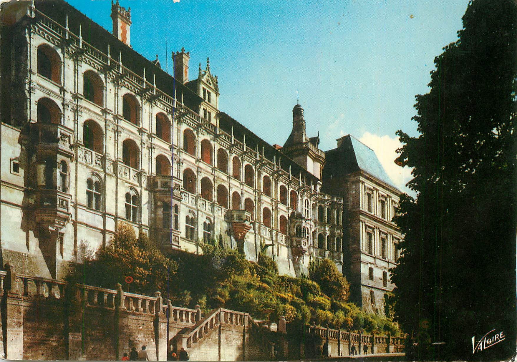 CPM Blois (Loir et Cher) L'Aile Francois Ier au facade des Loges du Chateau