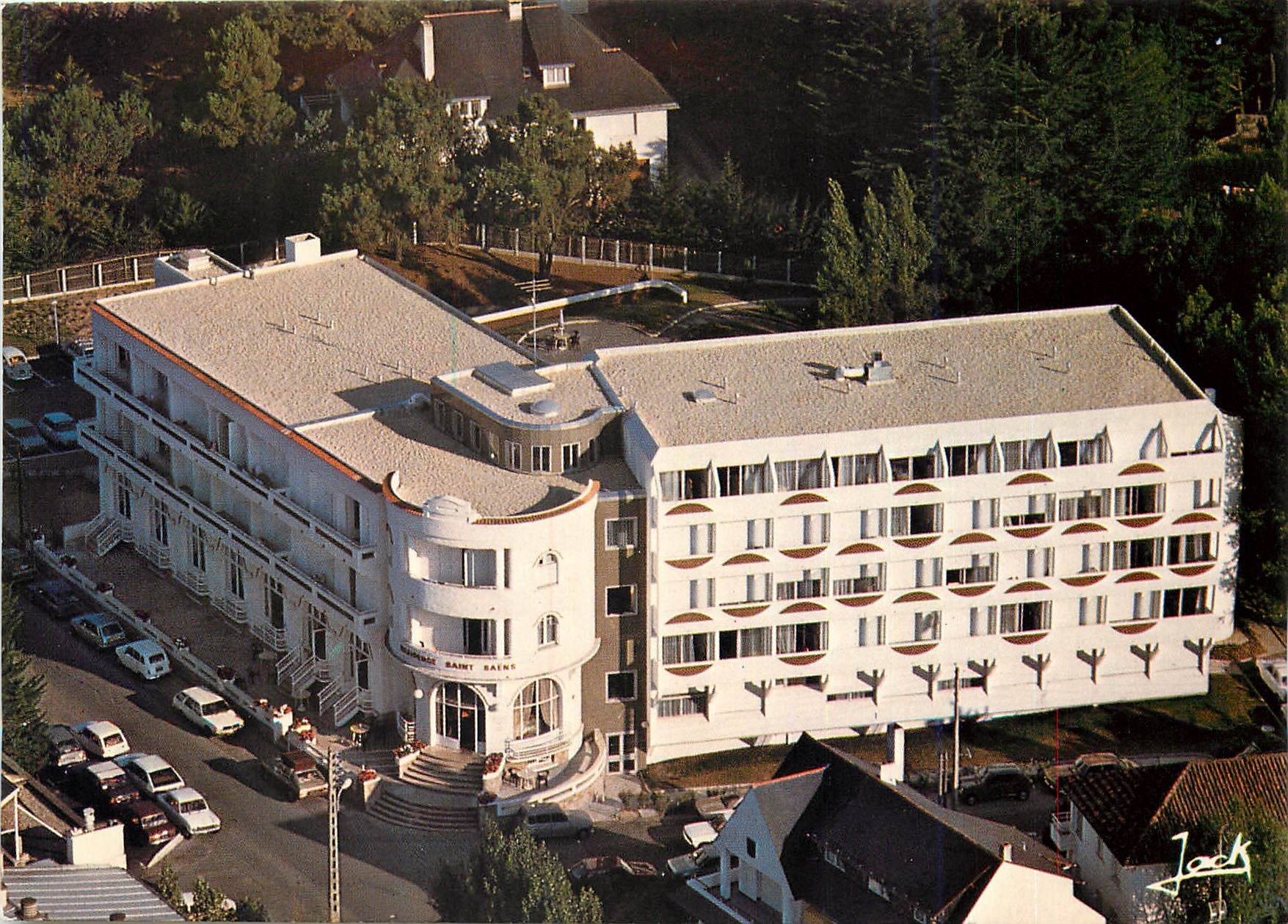 CPM La Cote d'Amour La Baule les Pins La residence Saint Saens